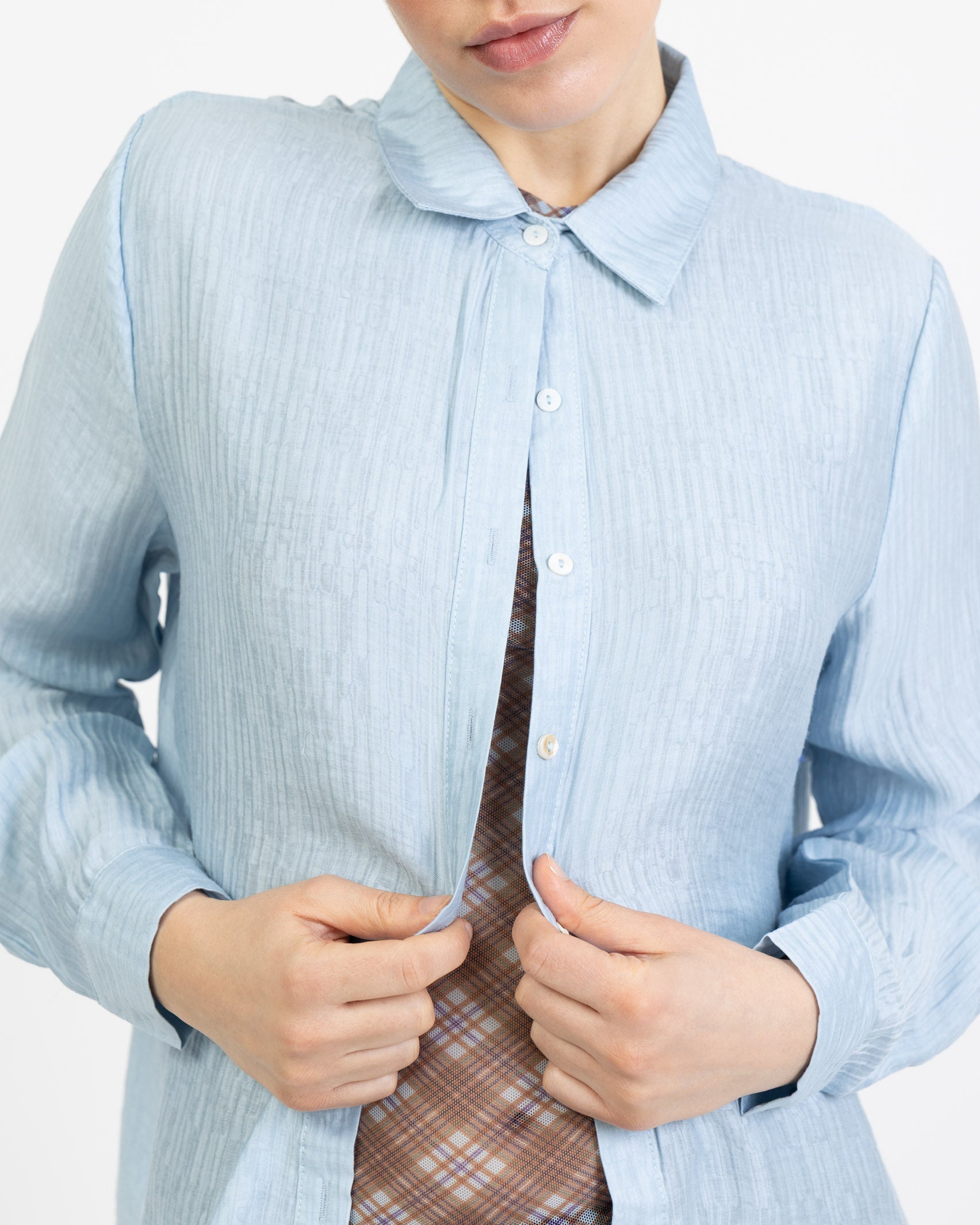 Luftige, schlichte Bluse