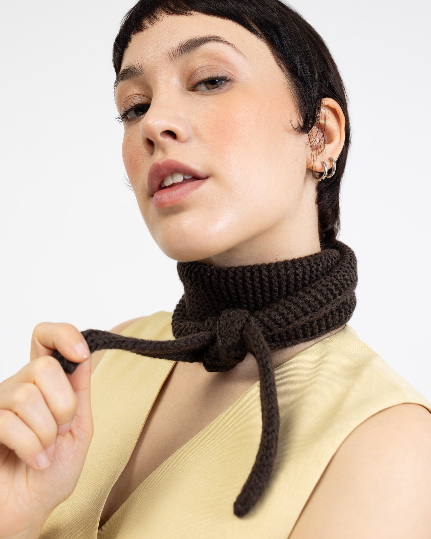 Mini Strickschal braun