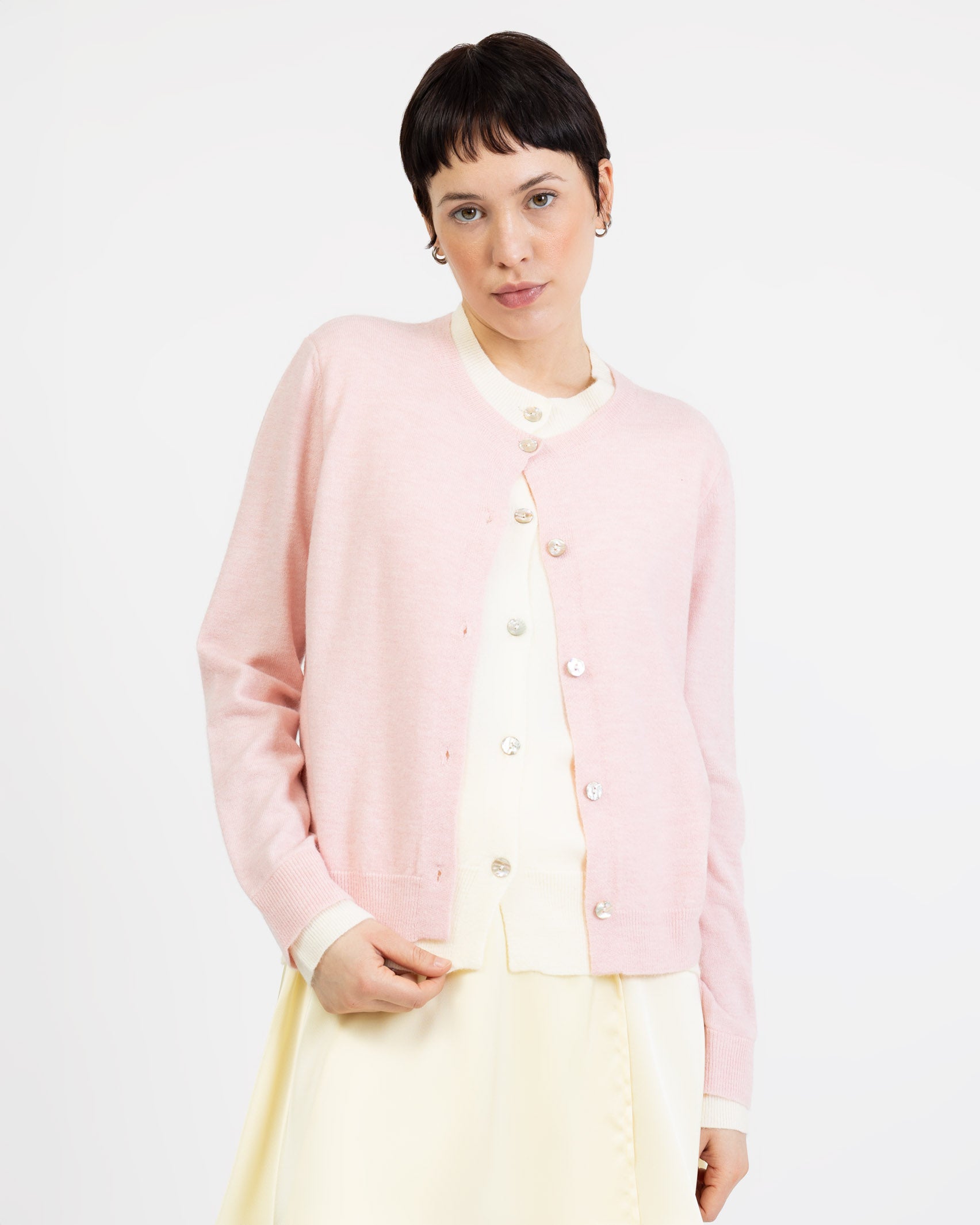 Doppellagige Strickjacke