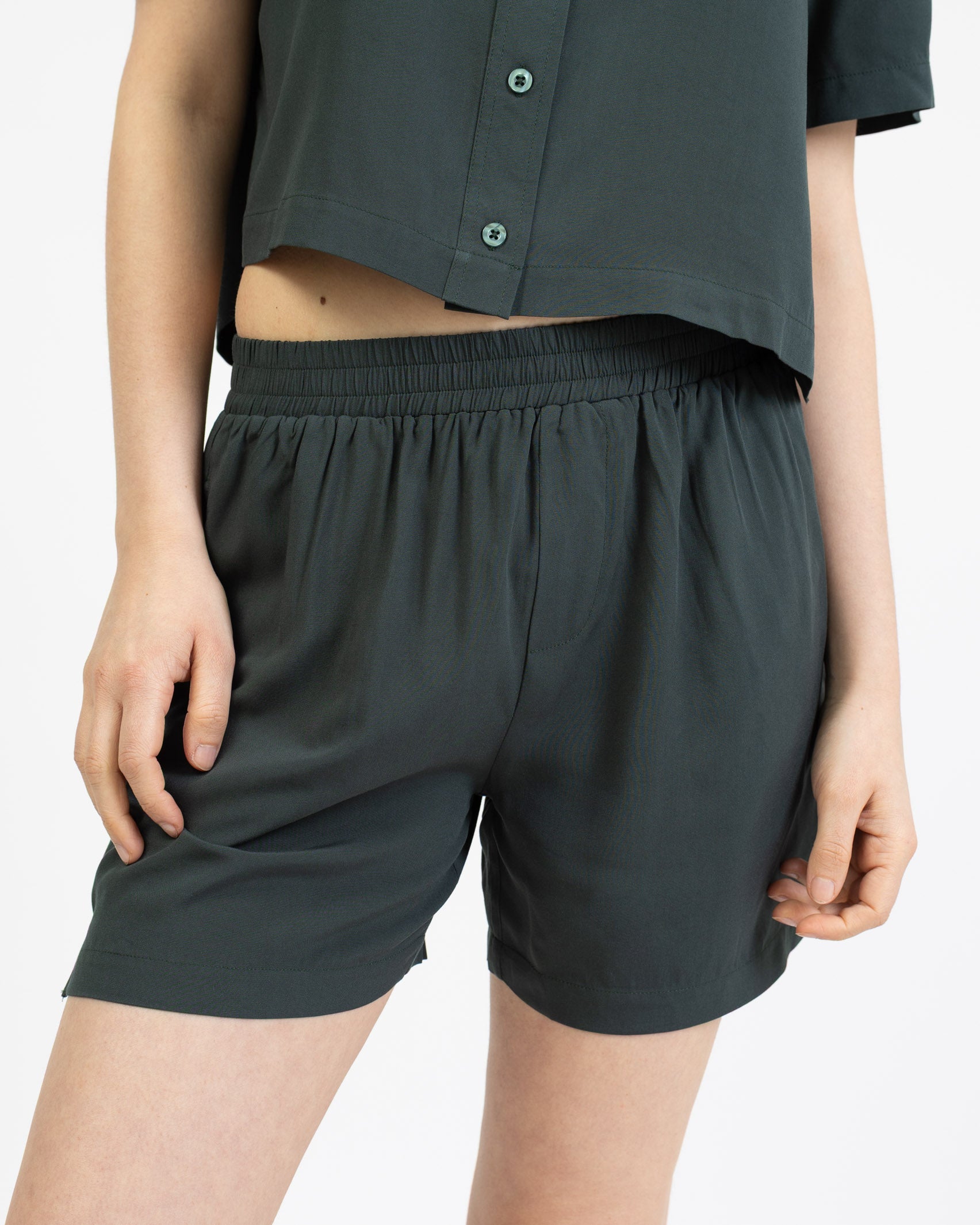 Schlichte Shorts aus Viskose