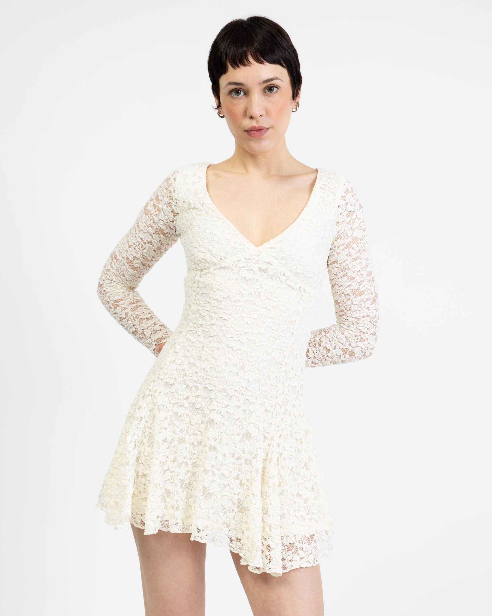 Elegantes Mini Spitzenkleid