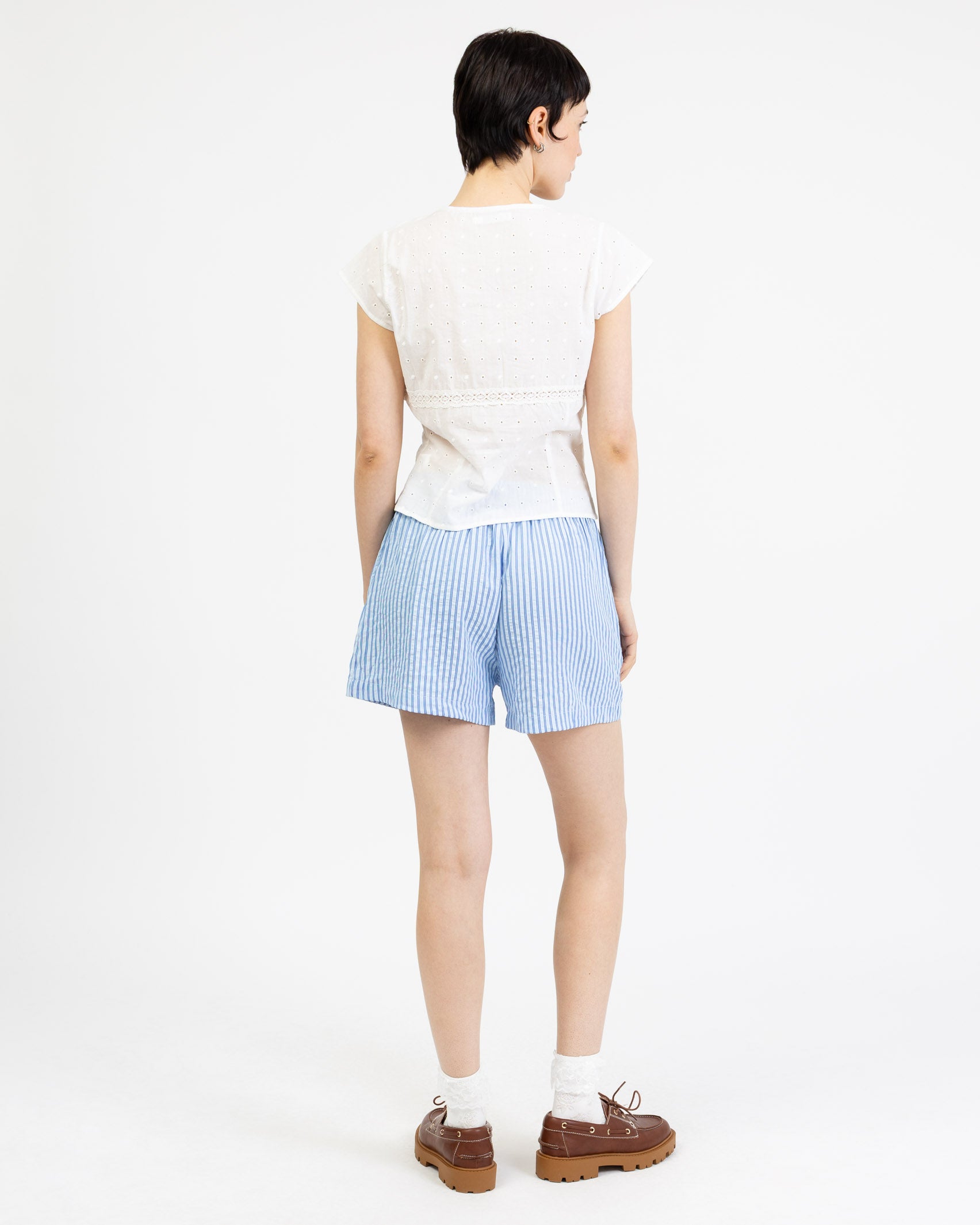 Klassische gestreifte Shorts