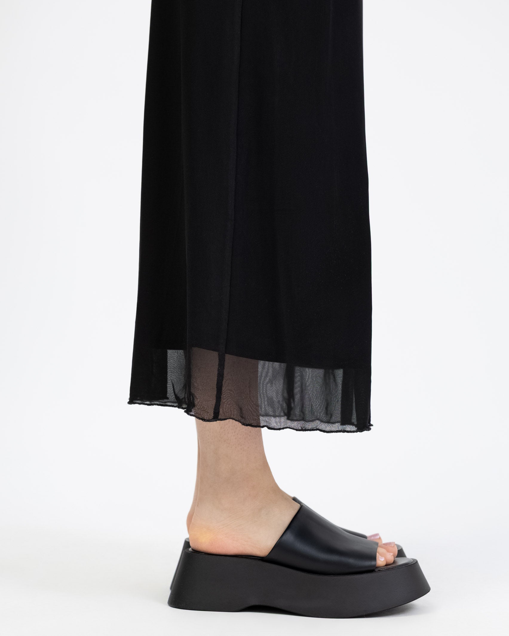 Mesh Maxikleid mit Spitzendetails