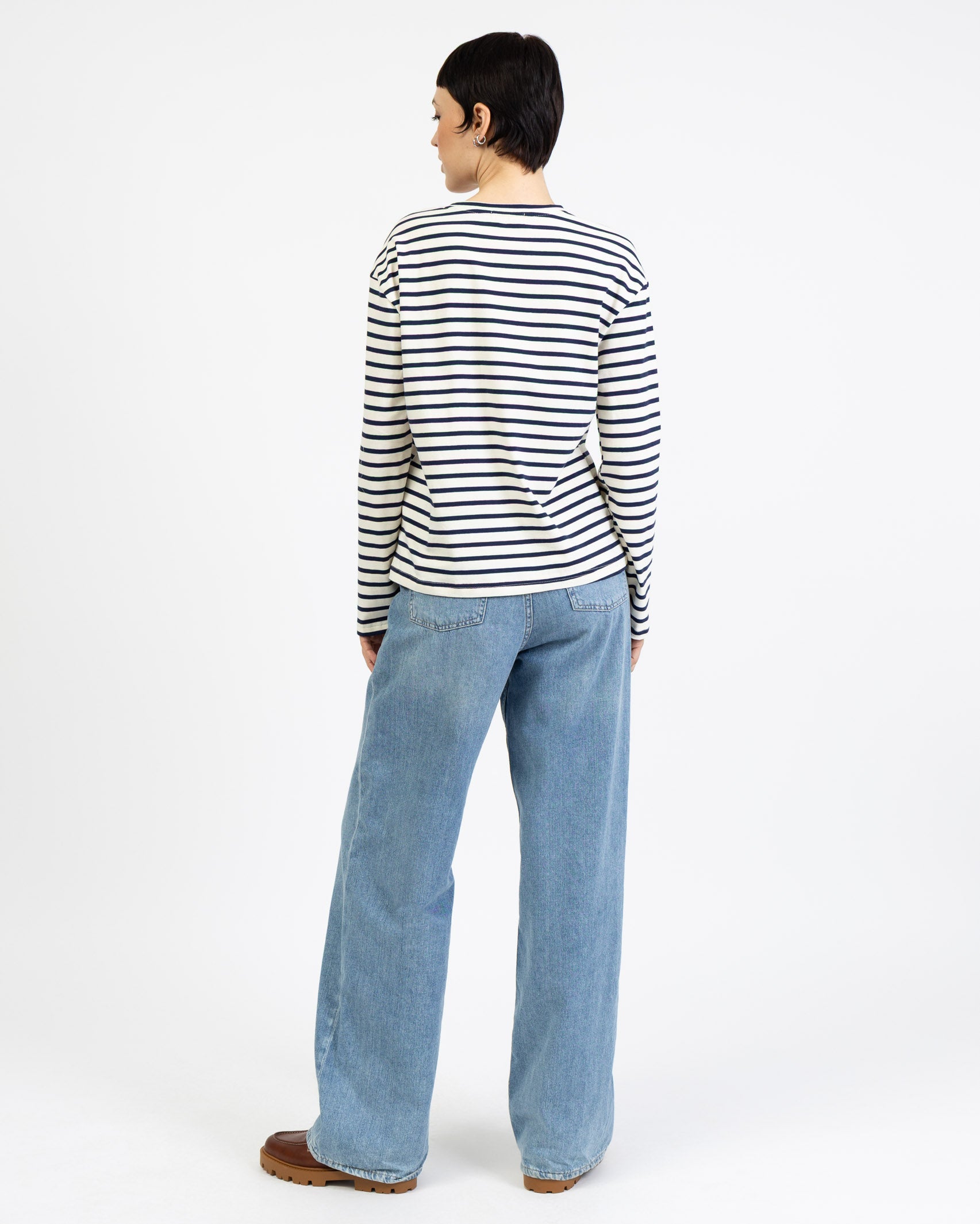 Gestreiftes, lockeres Langarmshirt