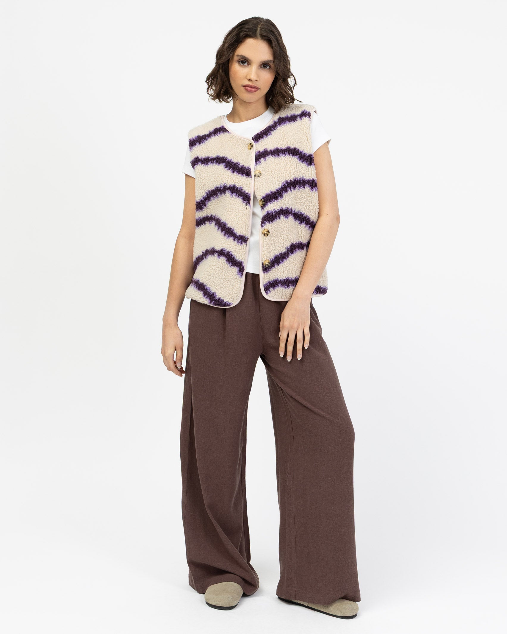 Teddy Weste mit abstraktem Print