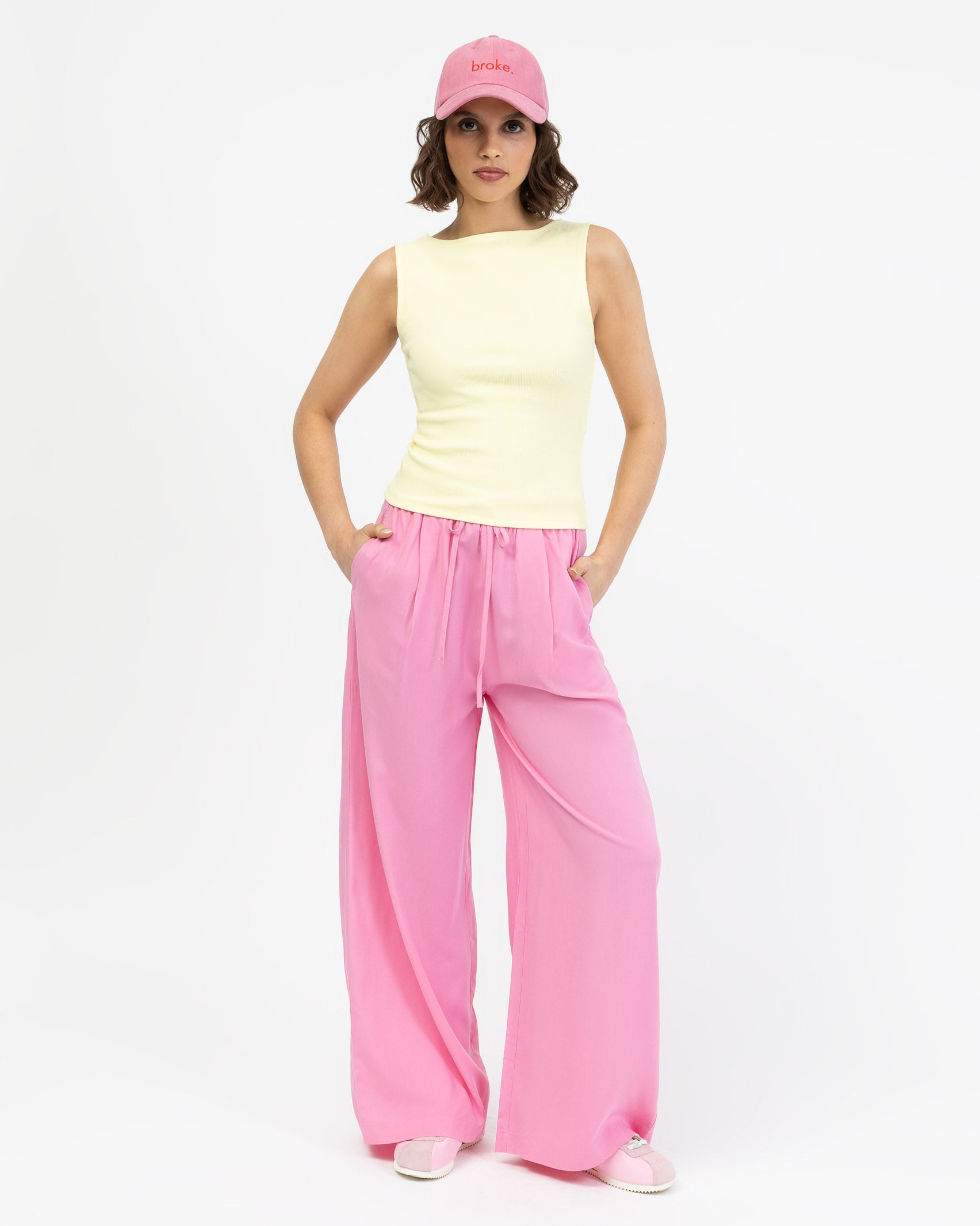 Basic Top mit U-Boot Ausschnitt