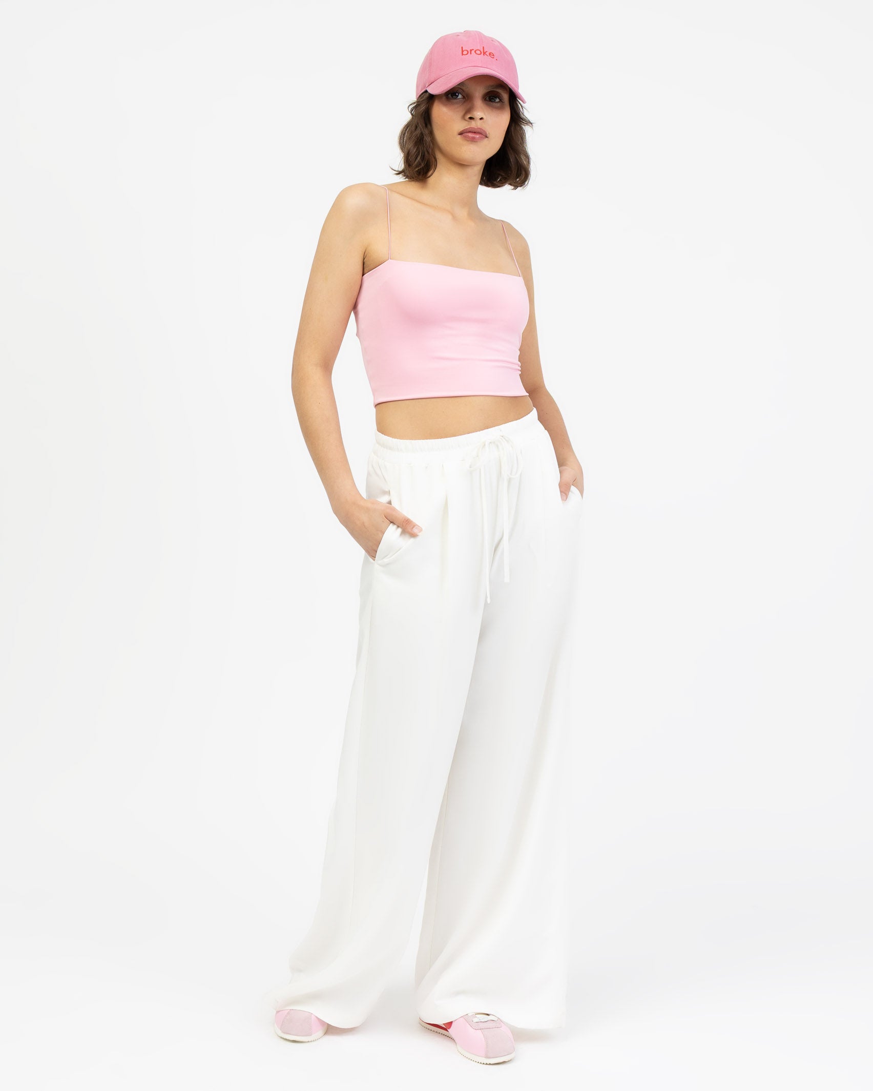 Crop Top mit dünnen Spaghettiträgern rosa