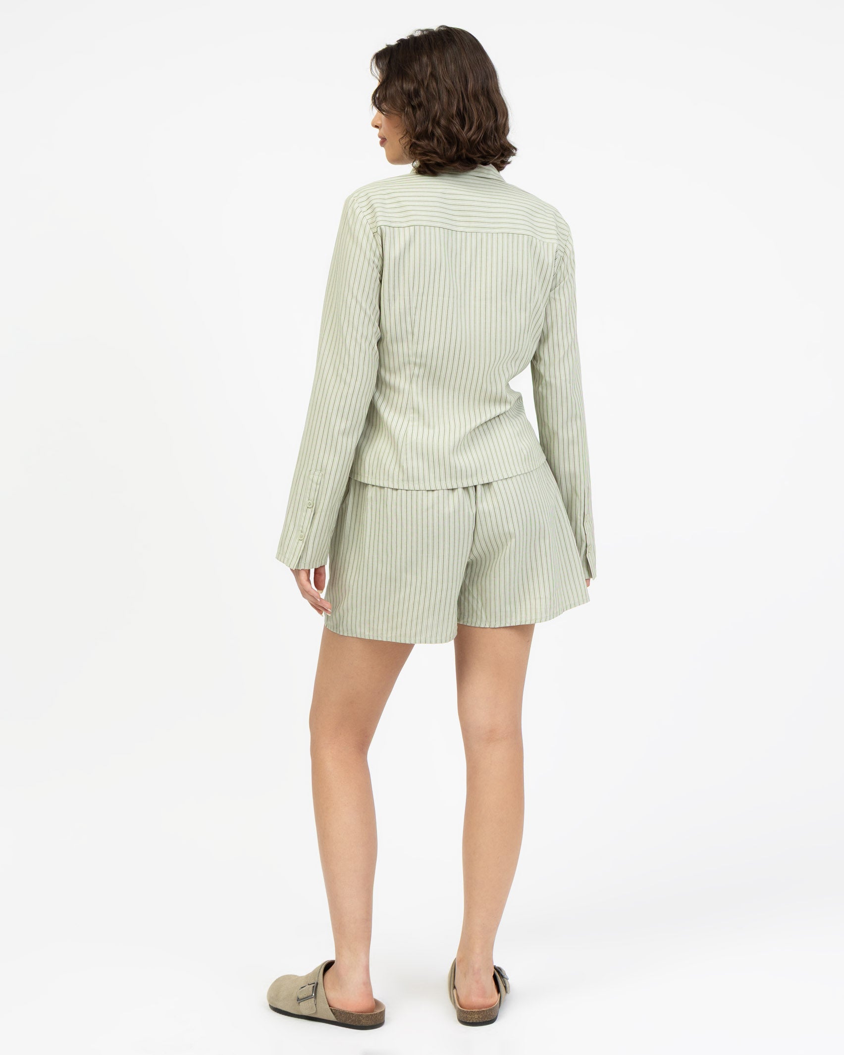 Gestreifte taillierte Langarmbluse