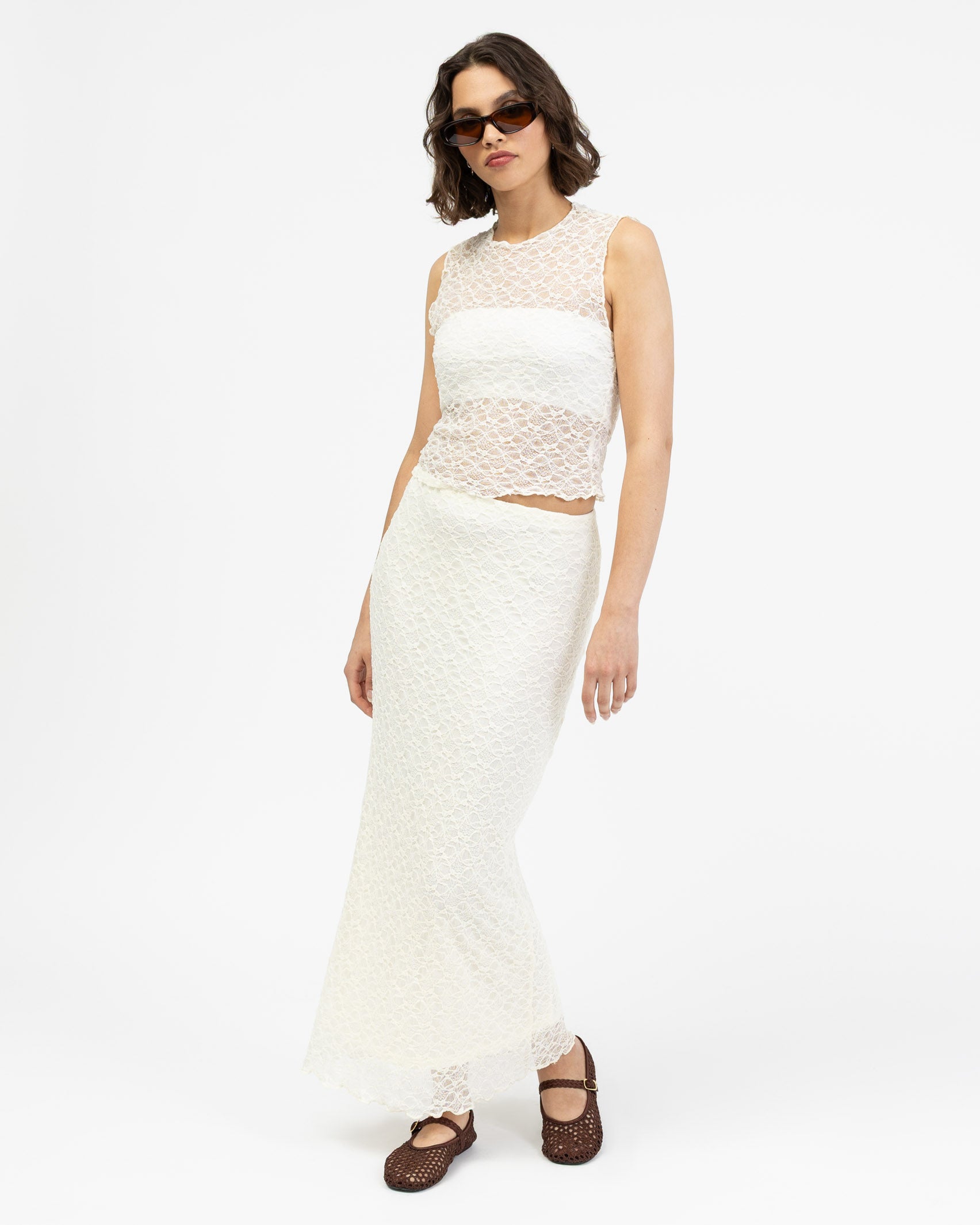 Spitzenrock mit Blumenstruktur