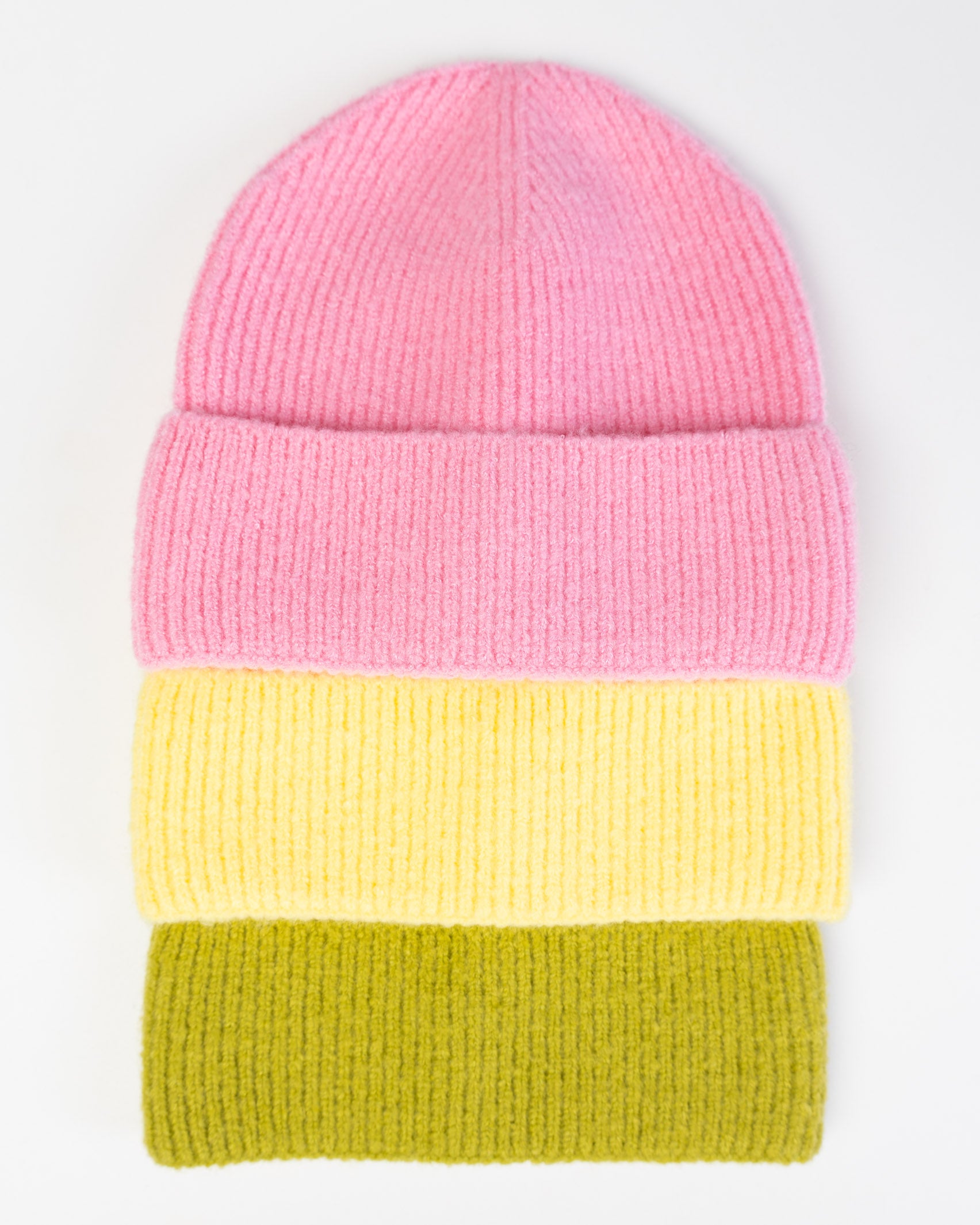 Weiche Strickmütze in verschiedenen Farben