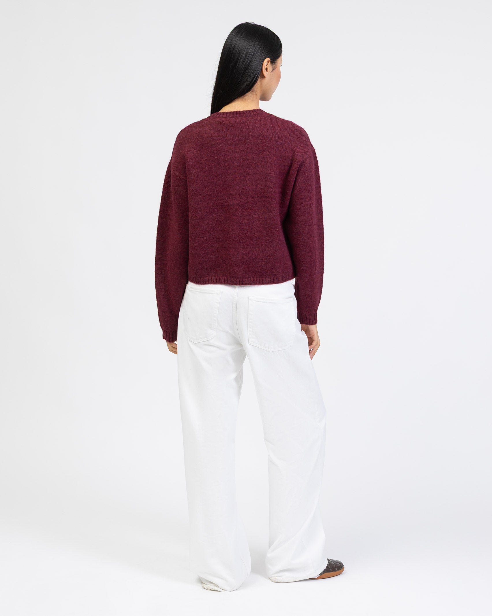 Strickjacke mit Rundhalsausschnitt von hinten