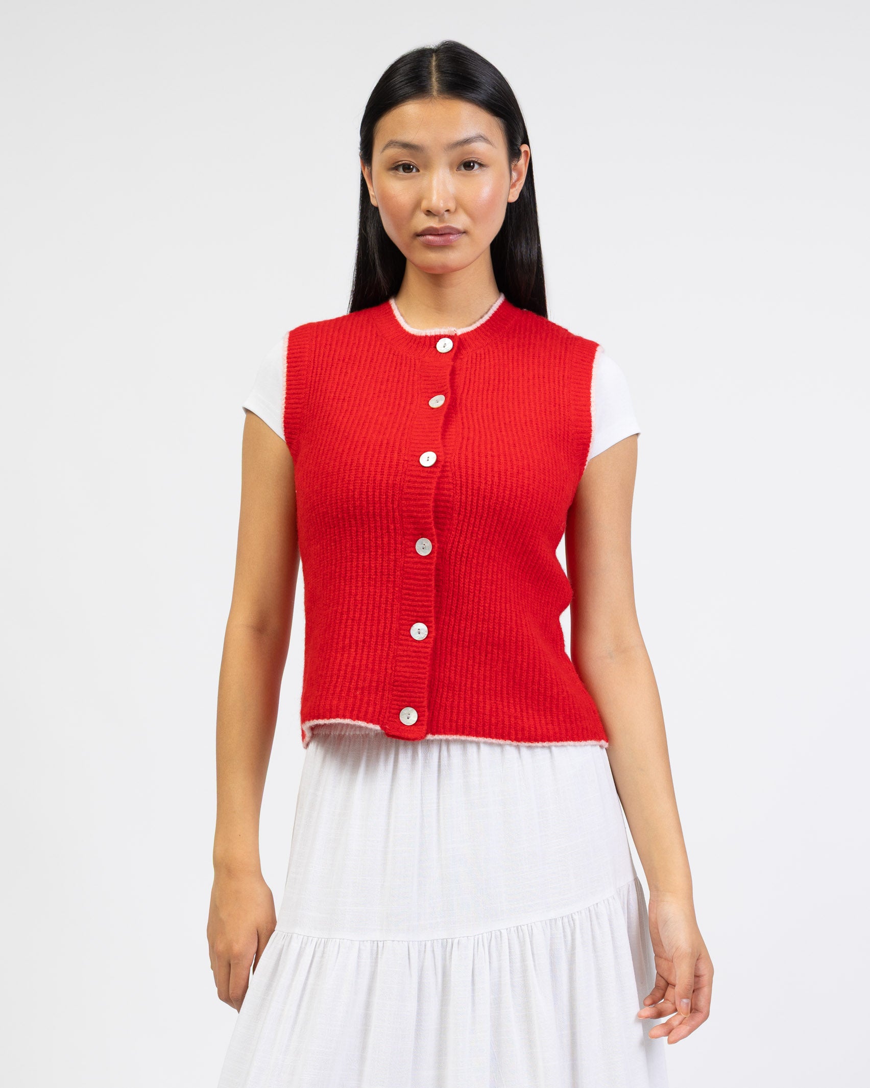 Strickpullunder mit Kontrastnaht von vorne