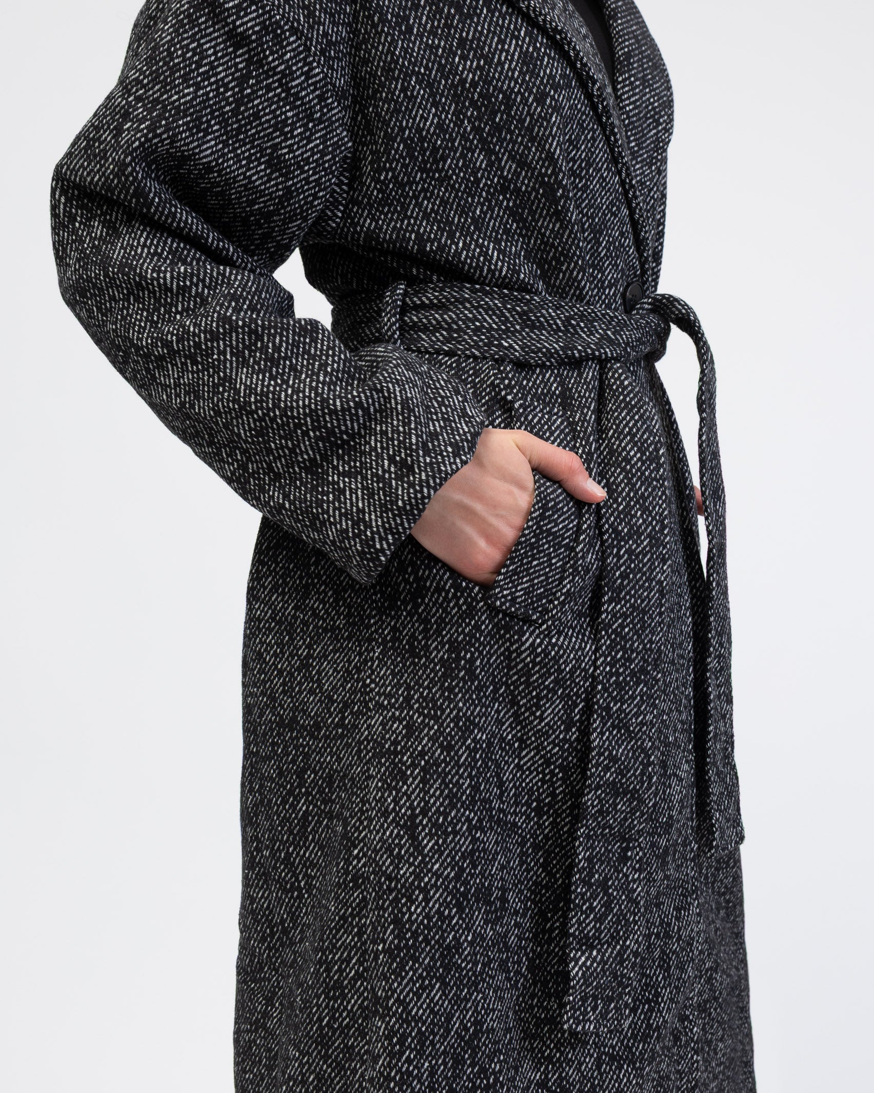 Mantel zum Binden im Detail