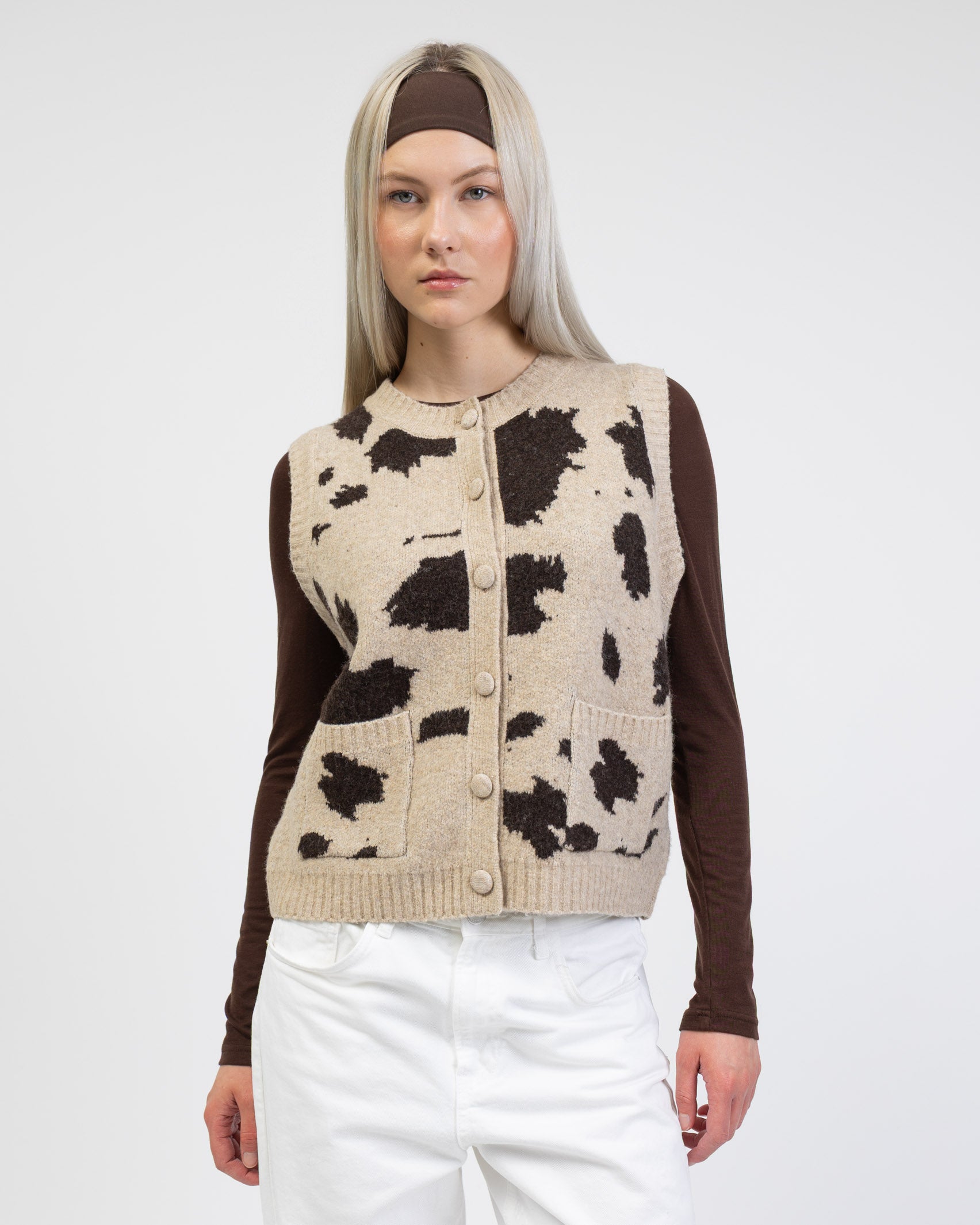 Weste mit Cow-Print von vorne