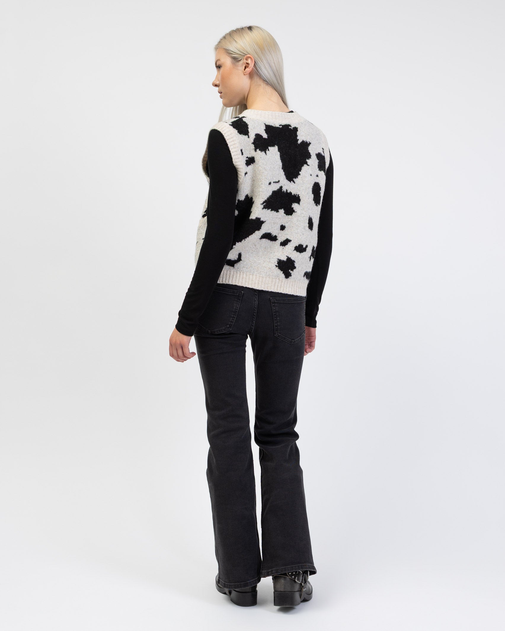 Weste mit Cow-Print von hinten