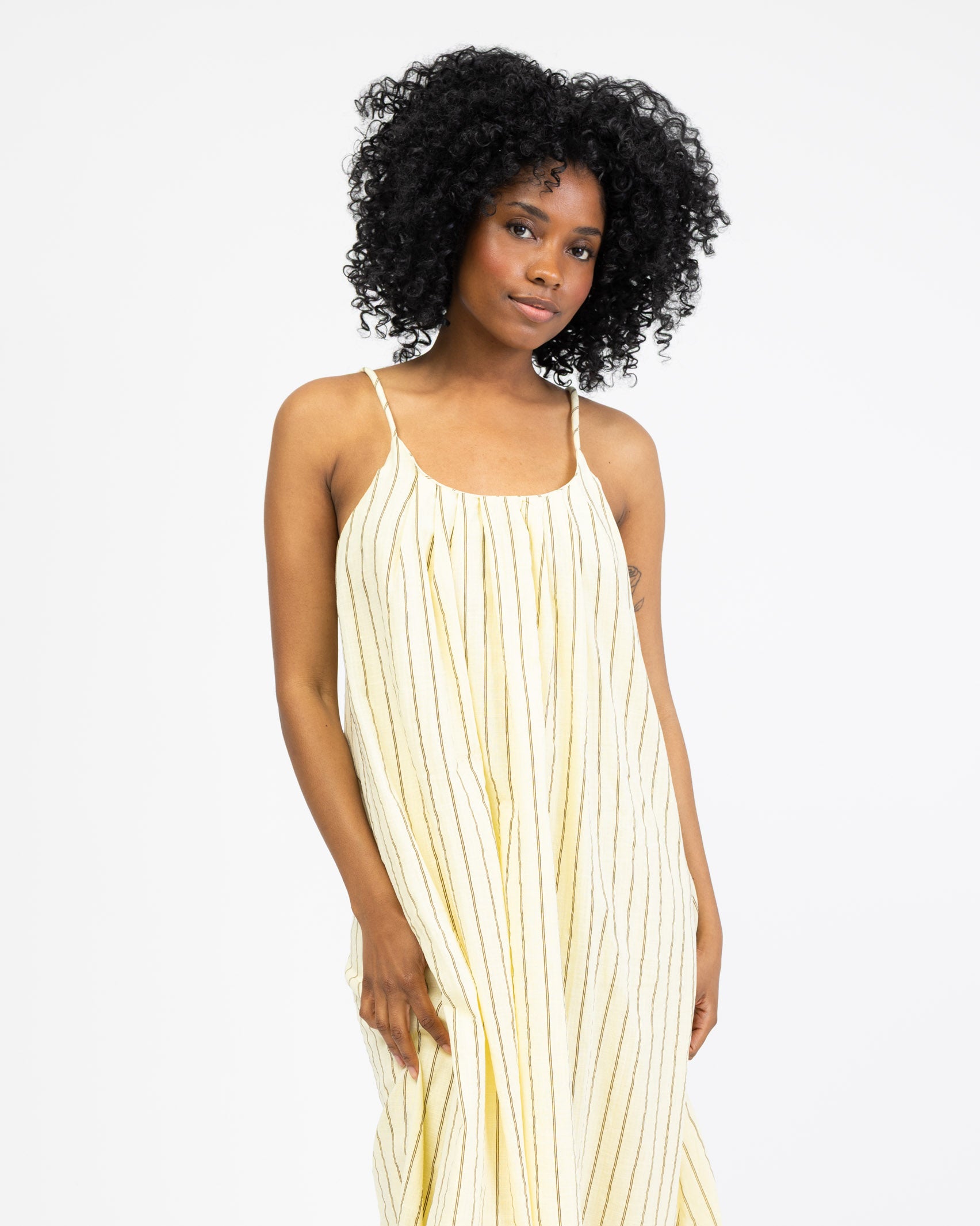 Luftiges Maxikleid mit Streifenmuster