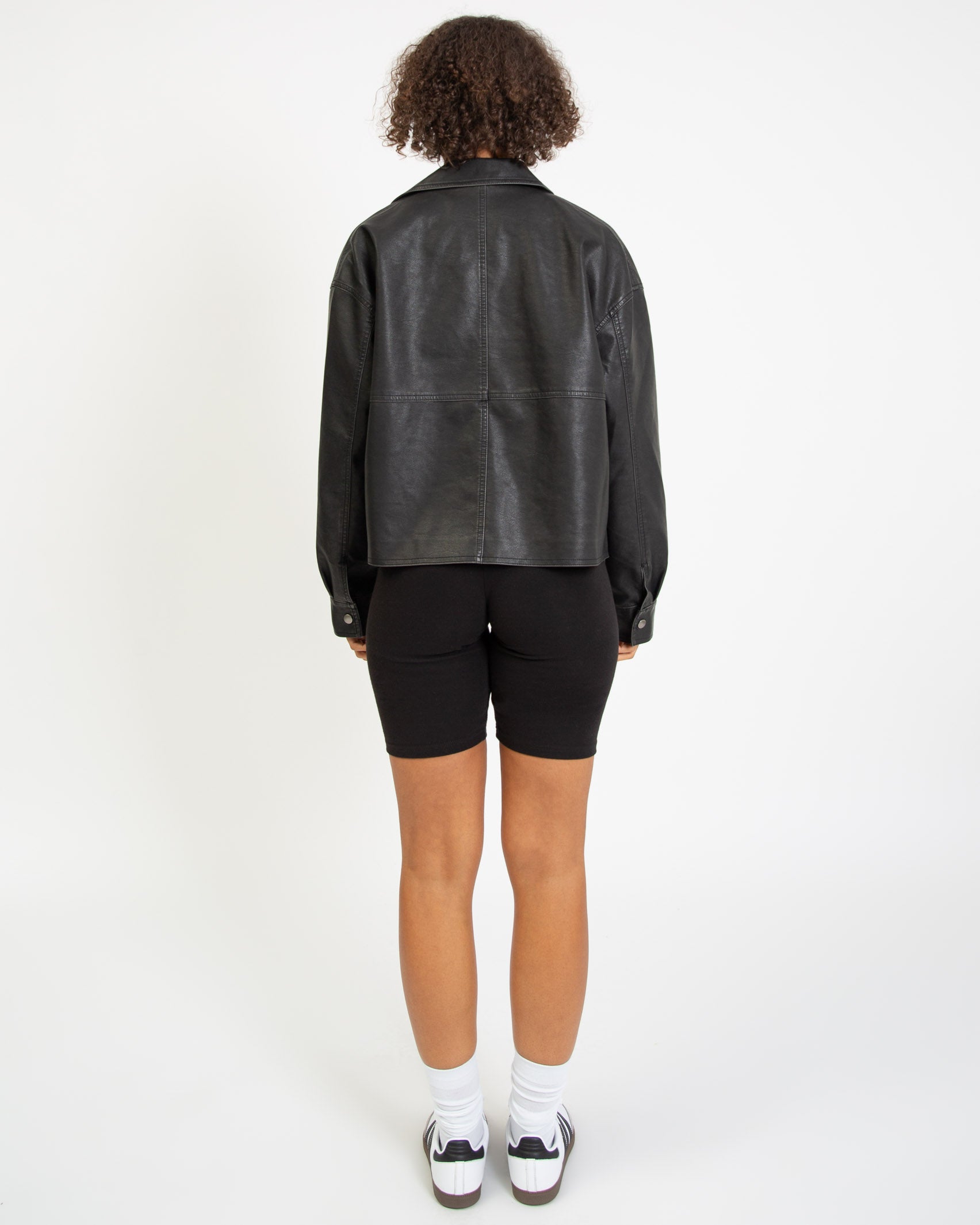 Kunstlederjacke mit Kragen - Broke + Schön