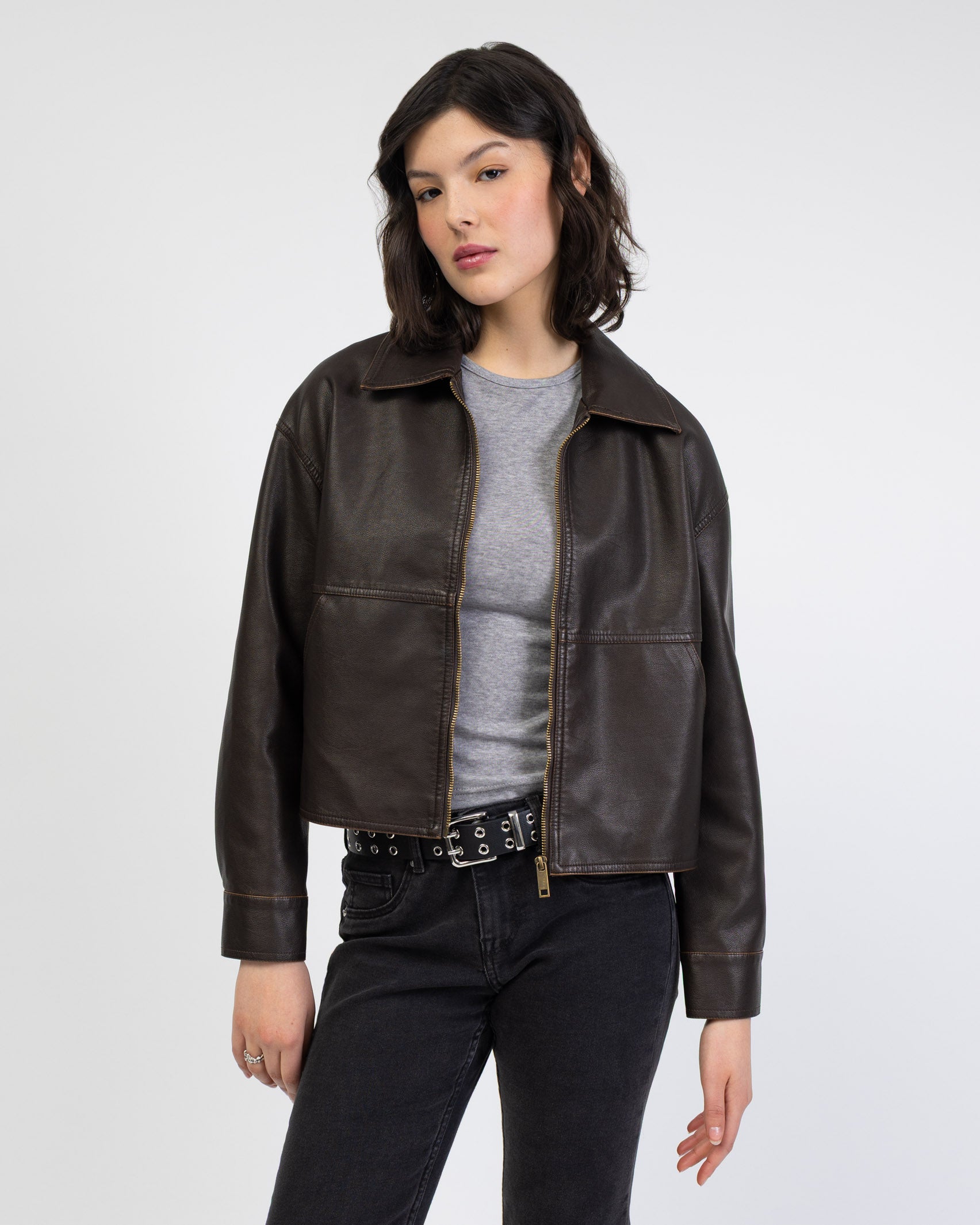 Kunstlederjacke mit Kragen