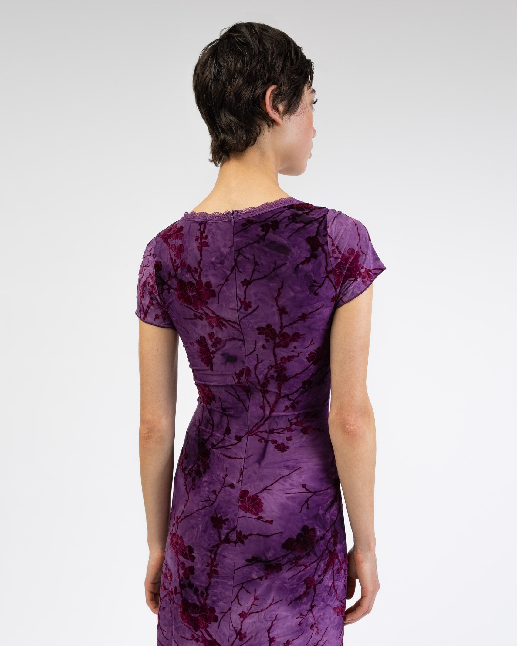 Maxikleid mit Blumenprint aus Samt
