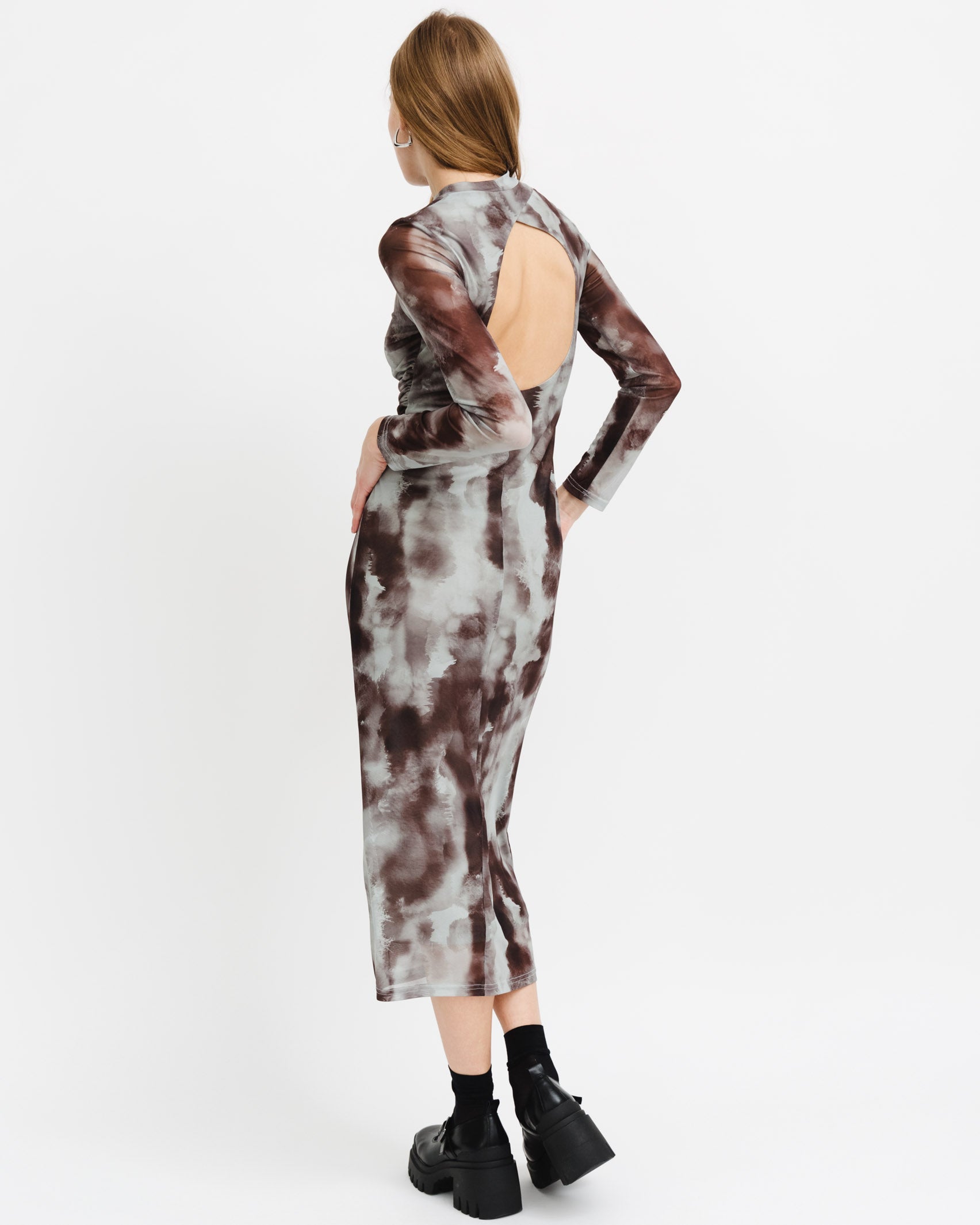 Mesh Maxikleid mit Rückenausschnitt - Broke + Schön