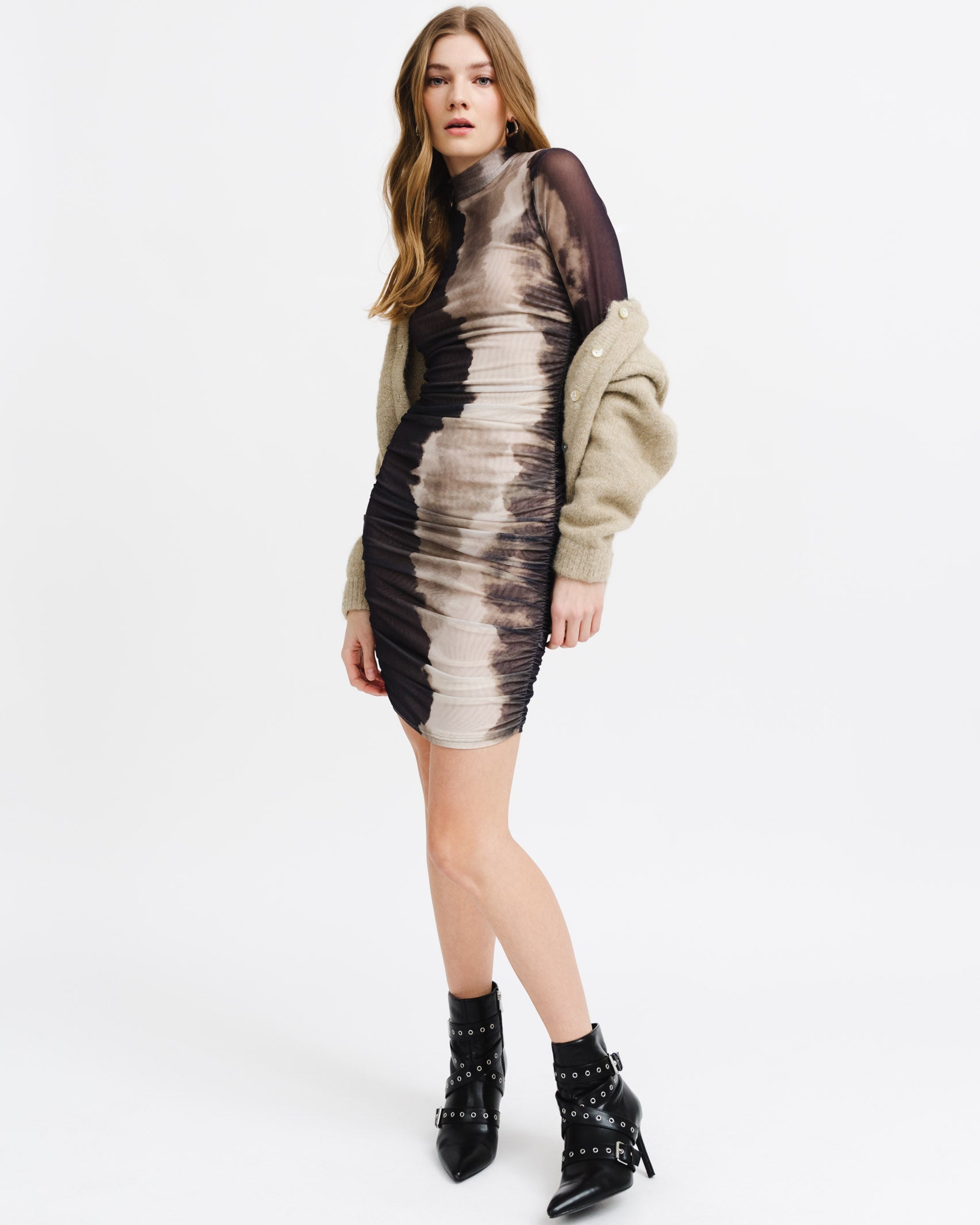 Mesh Kleid mit Stehkragen - Broke + Schön