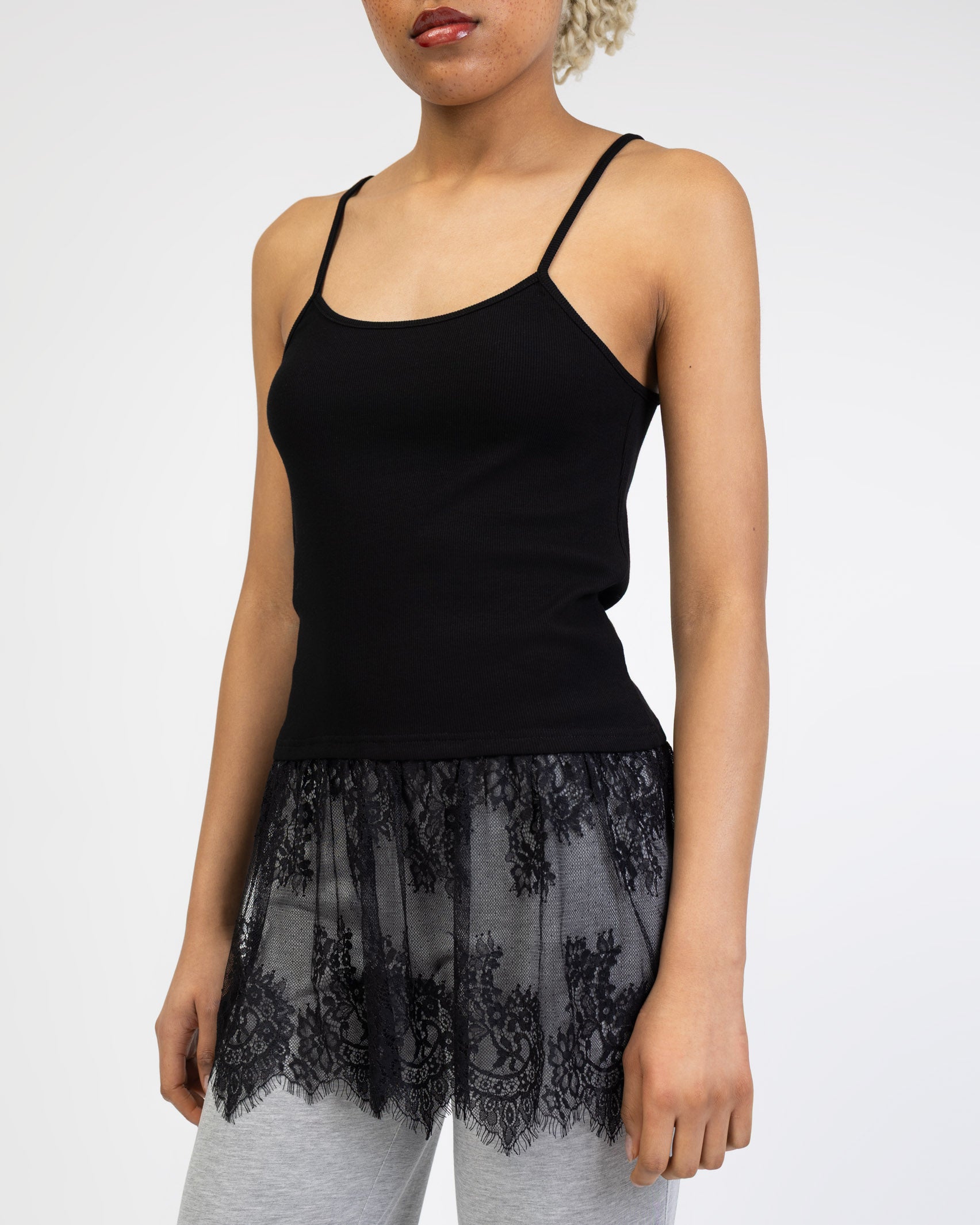 Layering Top mit Spitze