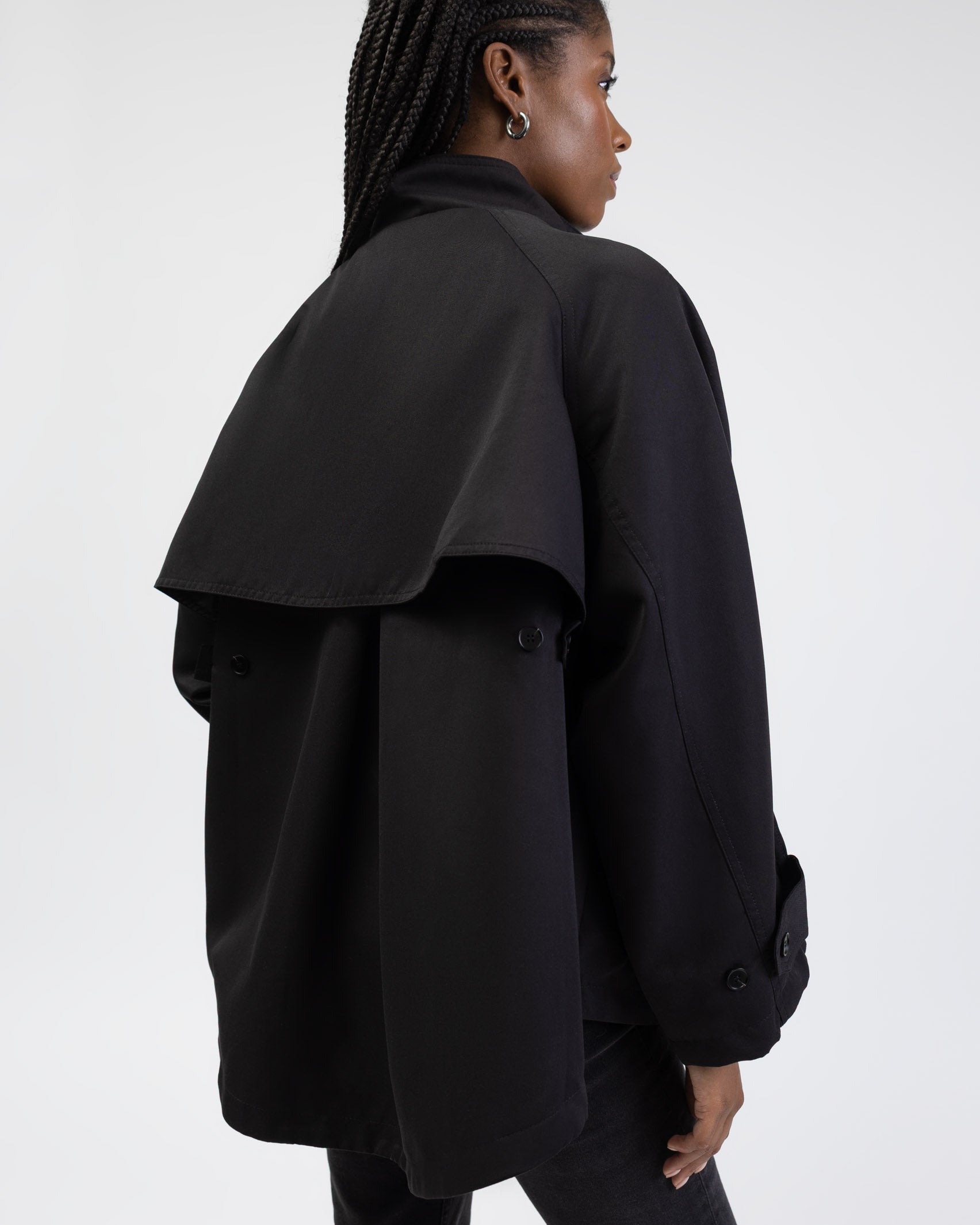 Weite Trench Jacke mit Stehkragen