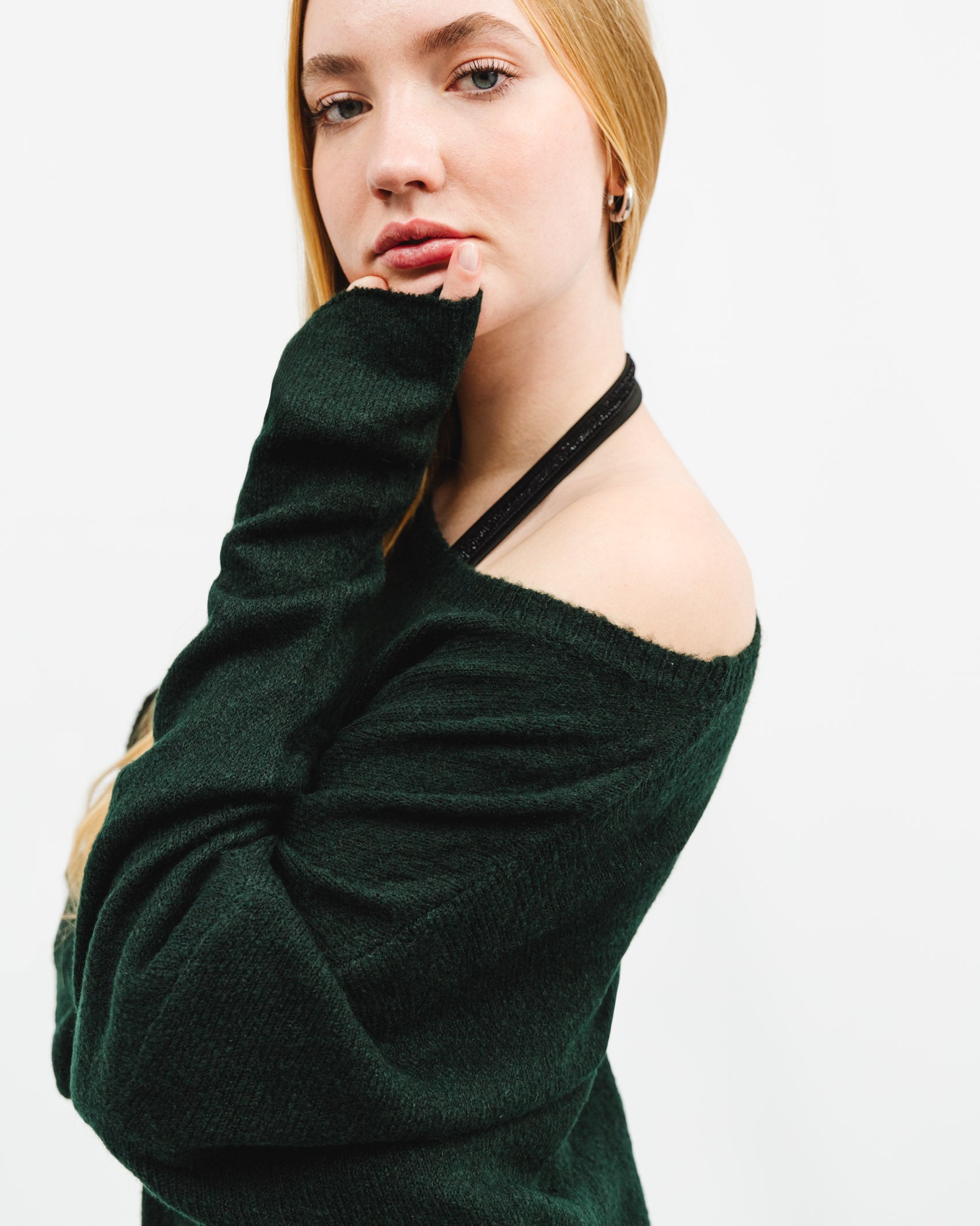 Weicher Pullover mit überlangen Ärmeln - Broke + Schön