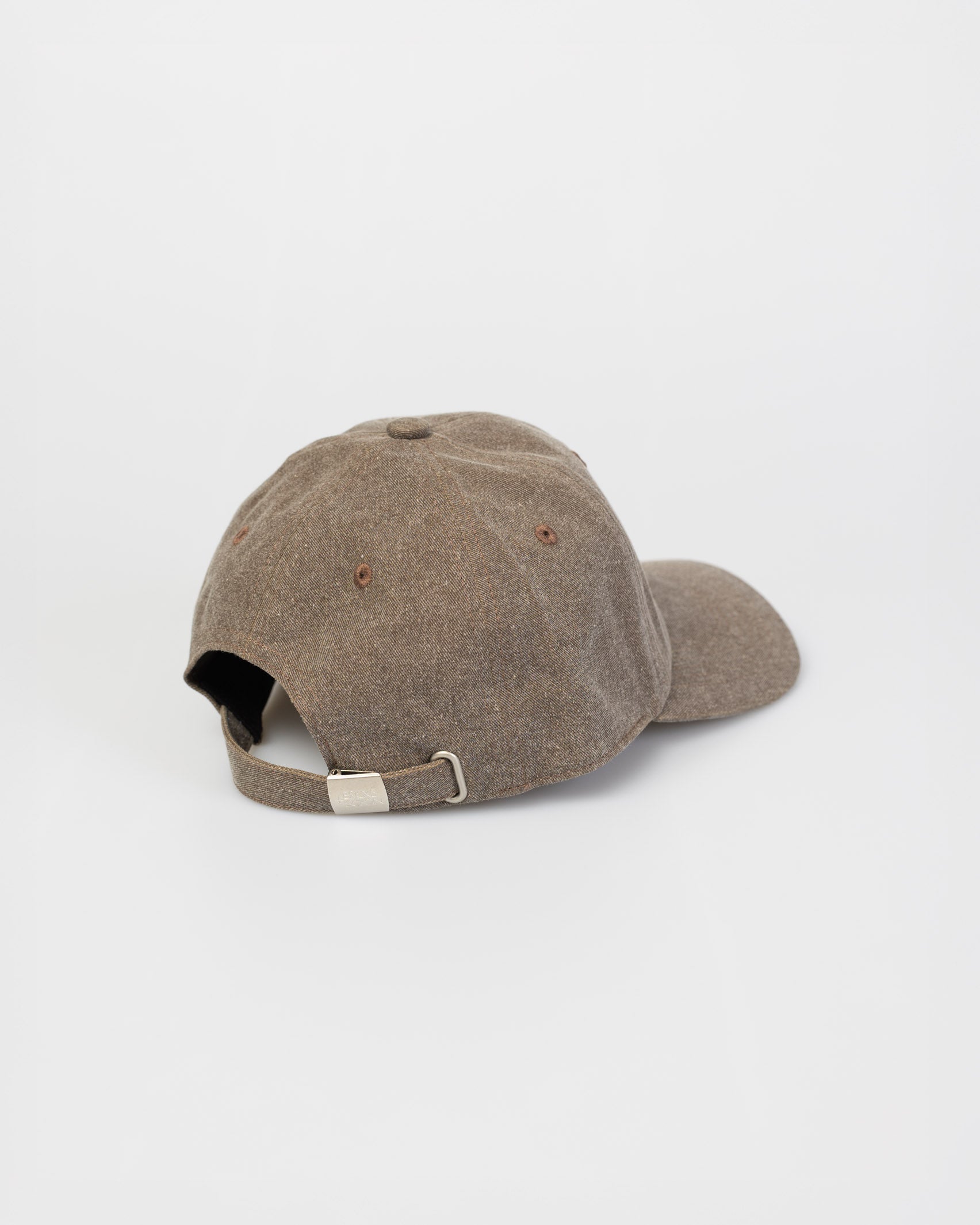 Cap mit "Broke" Print
