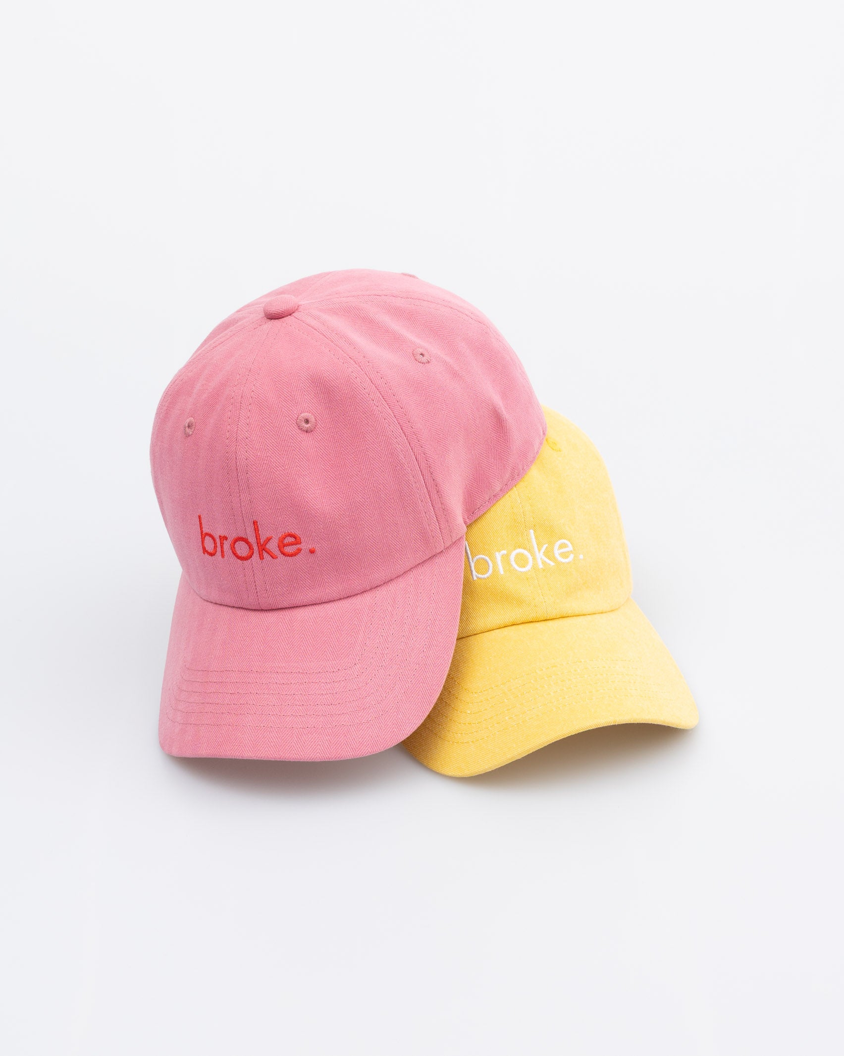 Pinke Cap mit rotem "Broke" Print