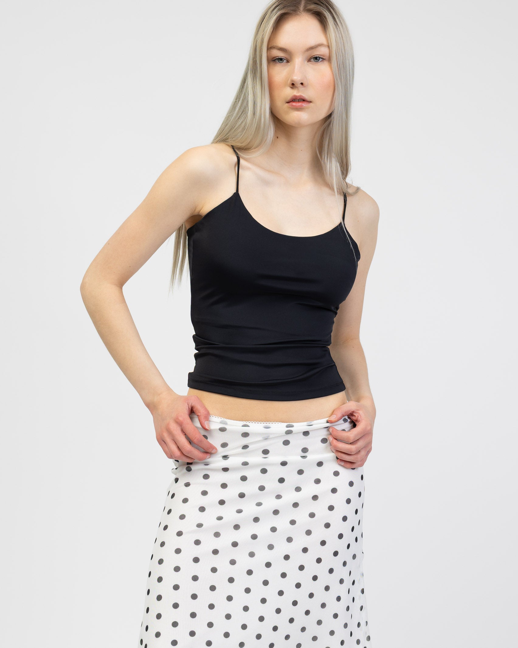 Schwarzes Basic Trägertop