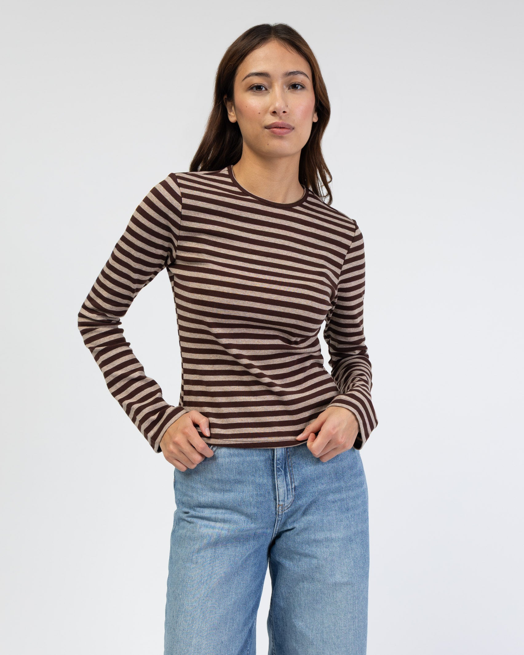 Gestreiftes Langarmshirt mit Trompetenärmeln