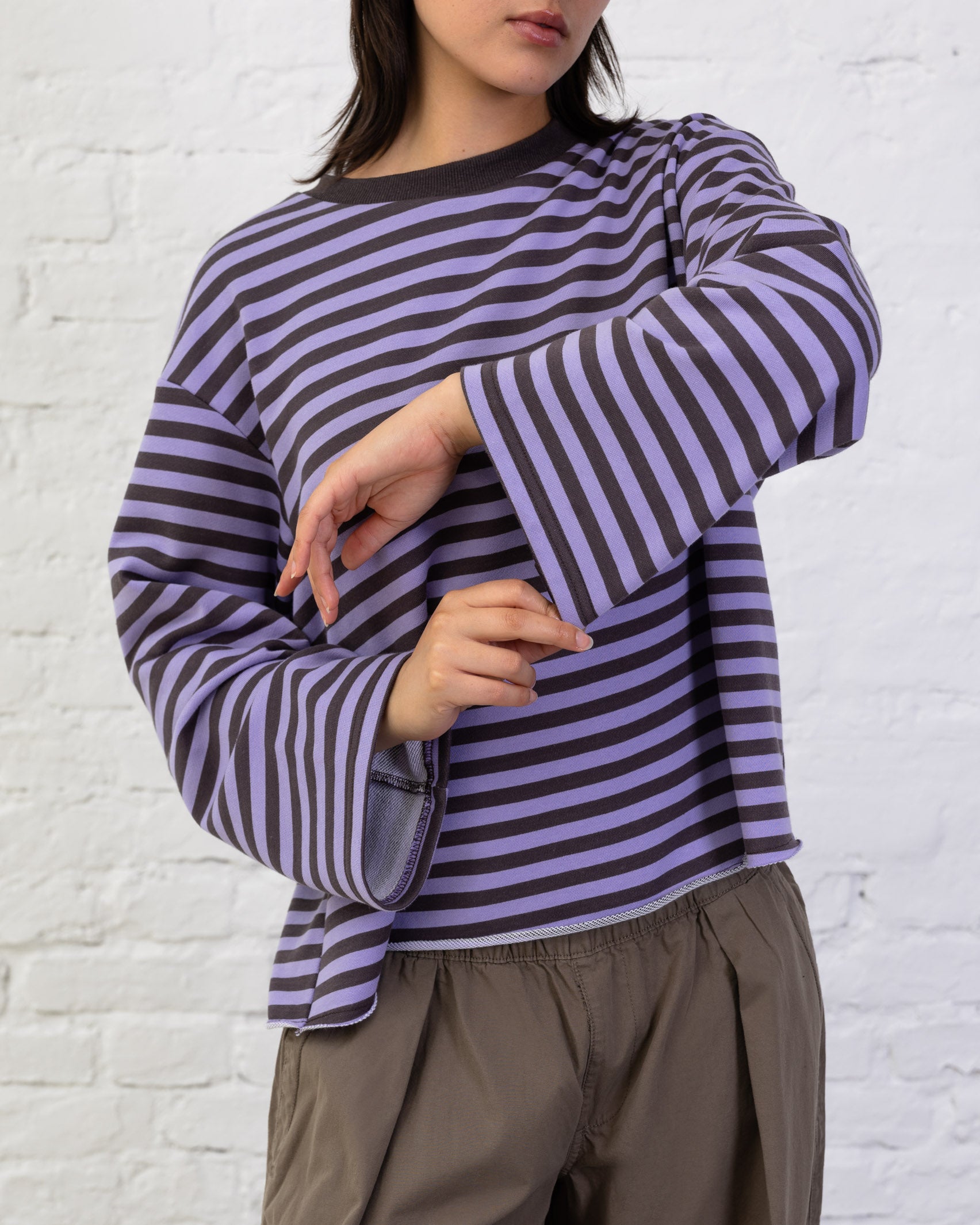 Weites Langarmshirt mit Streifen