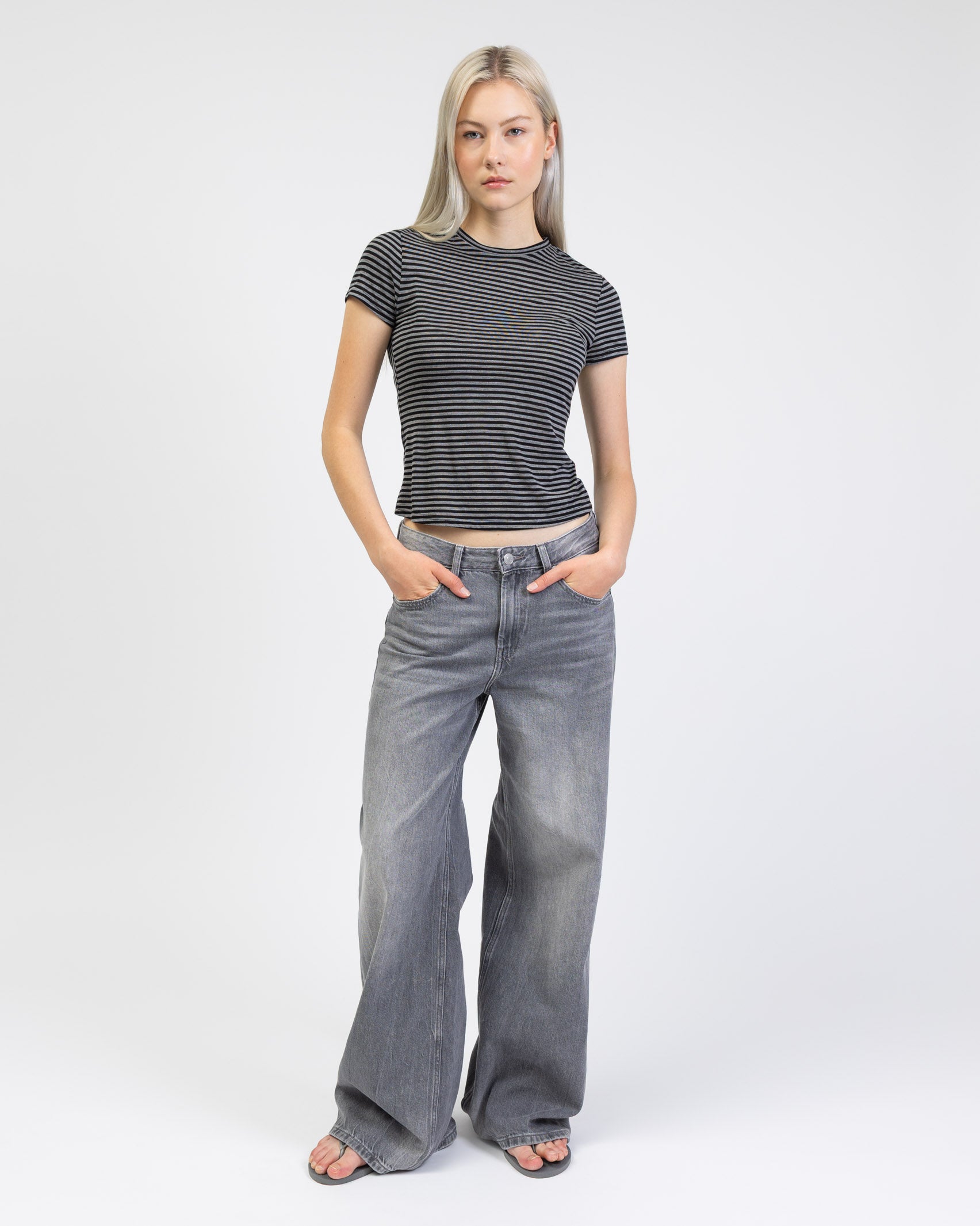 Gestreiftes Shirt mit Rundhalsauschnitt