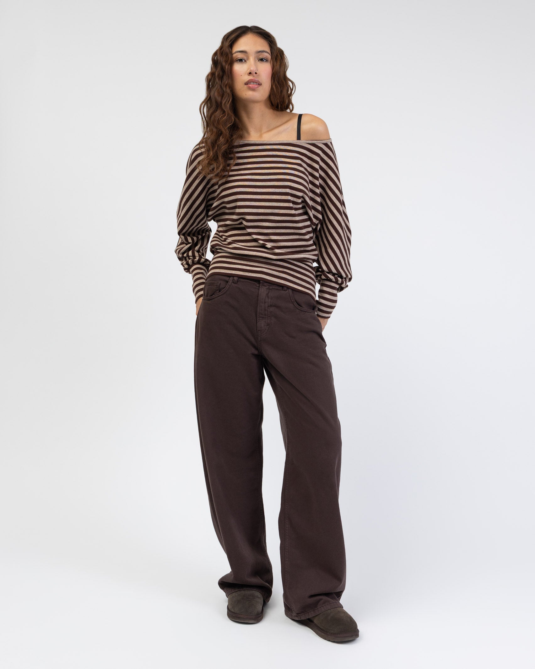 Offshoulder Langarmshirt mit Streifen