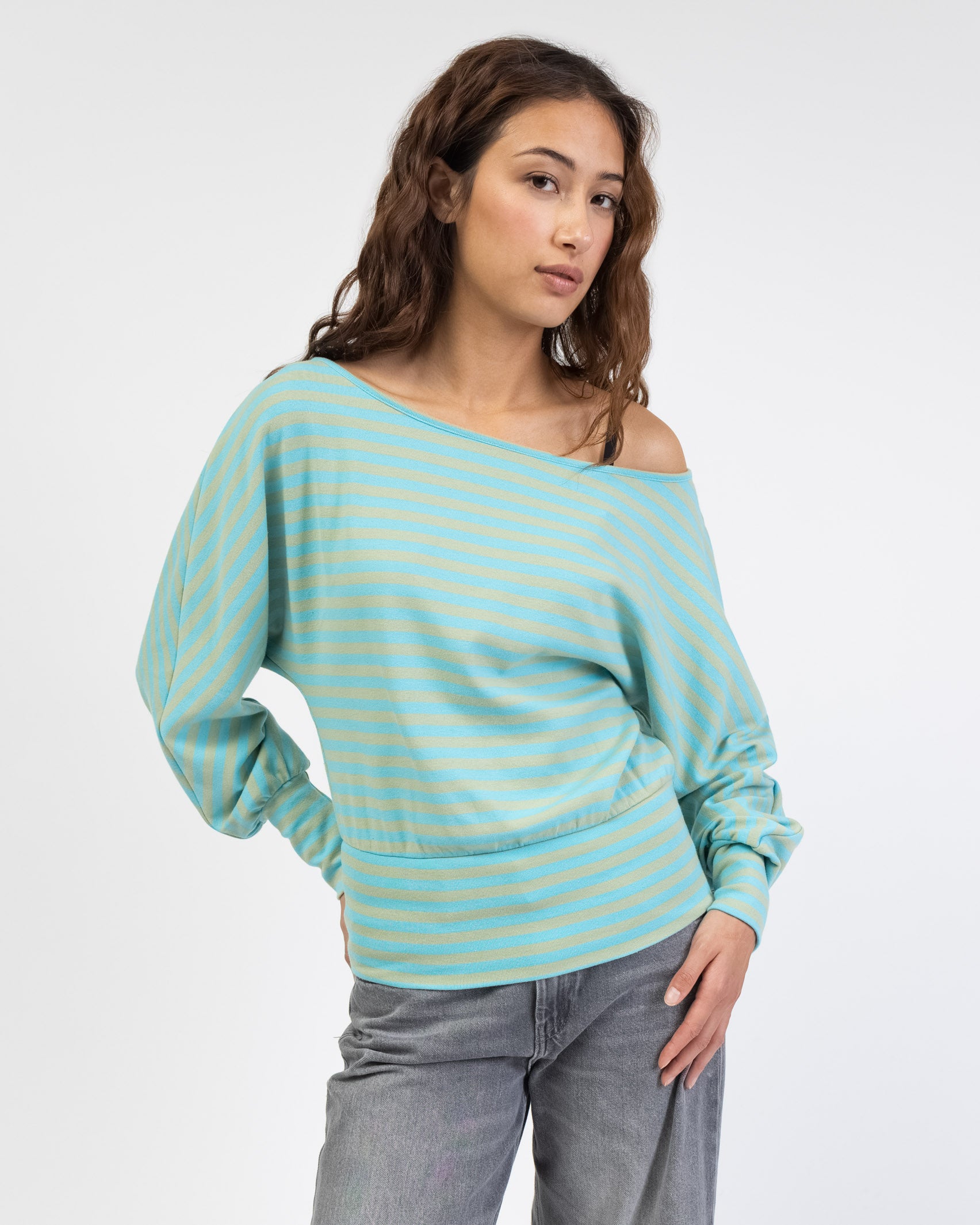 Offshoulder Langarmshirt mit Streifen