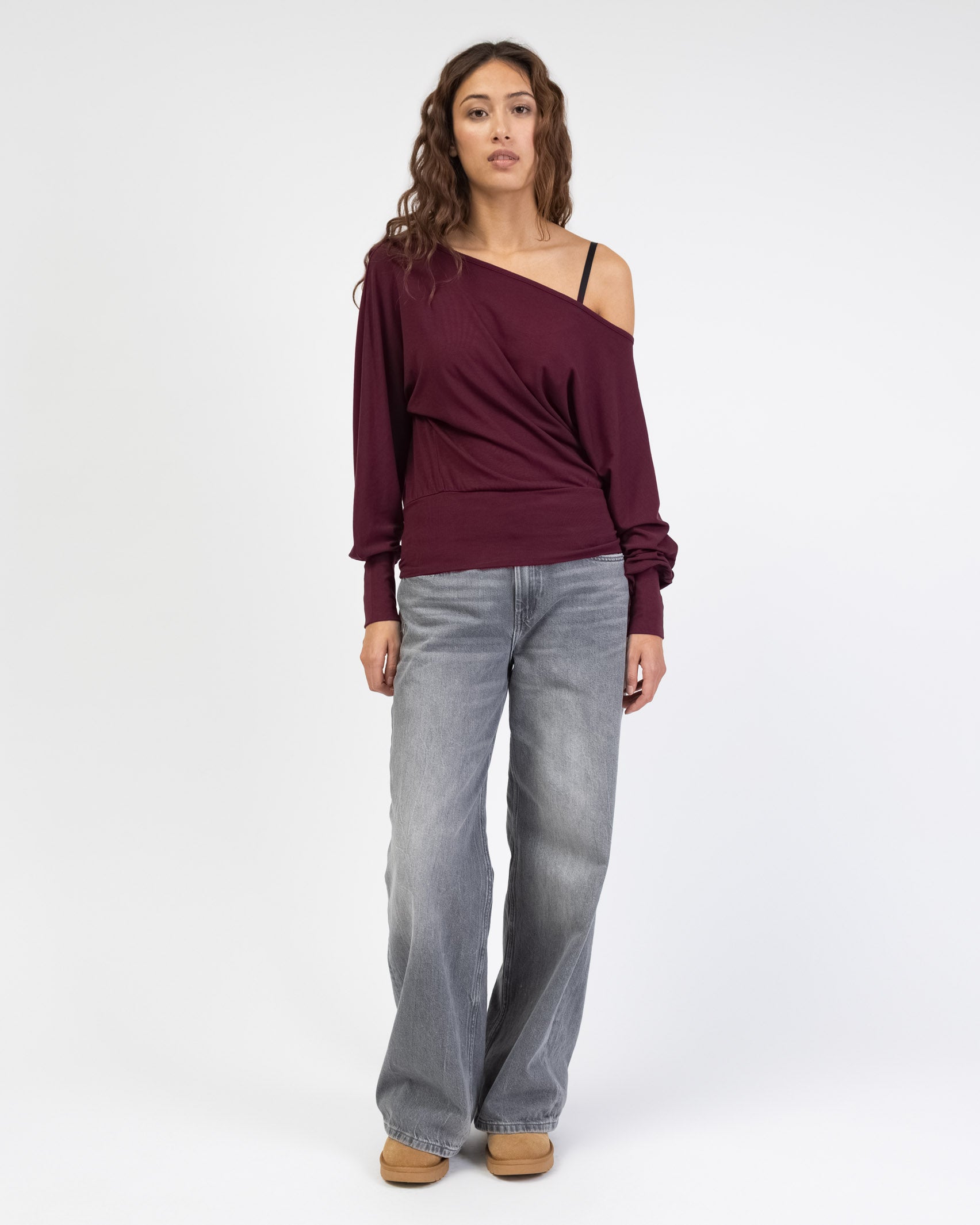 Offshoulder Langarmshirt