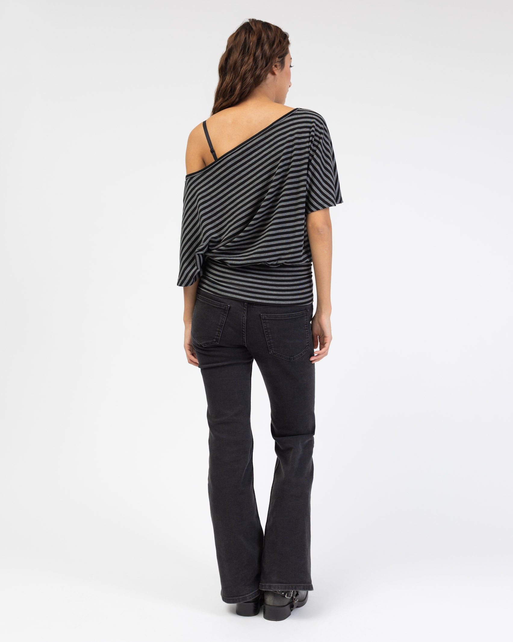 Offshoulder Shirt mit Streifen