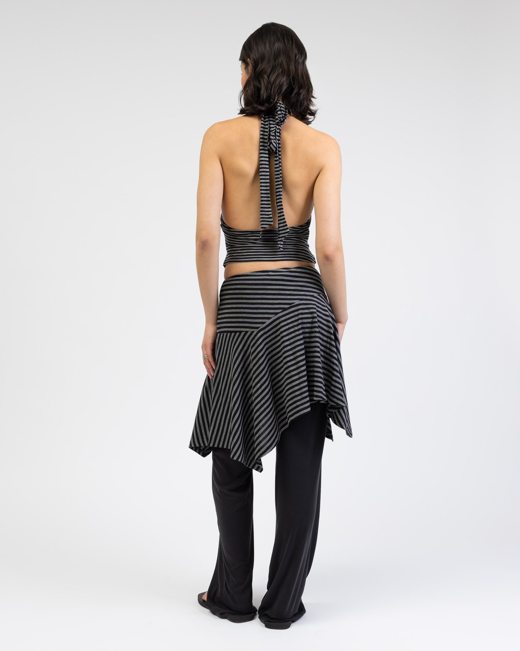 Gestreiftes Neckholdertop