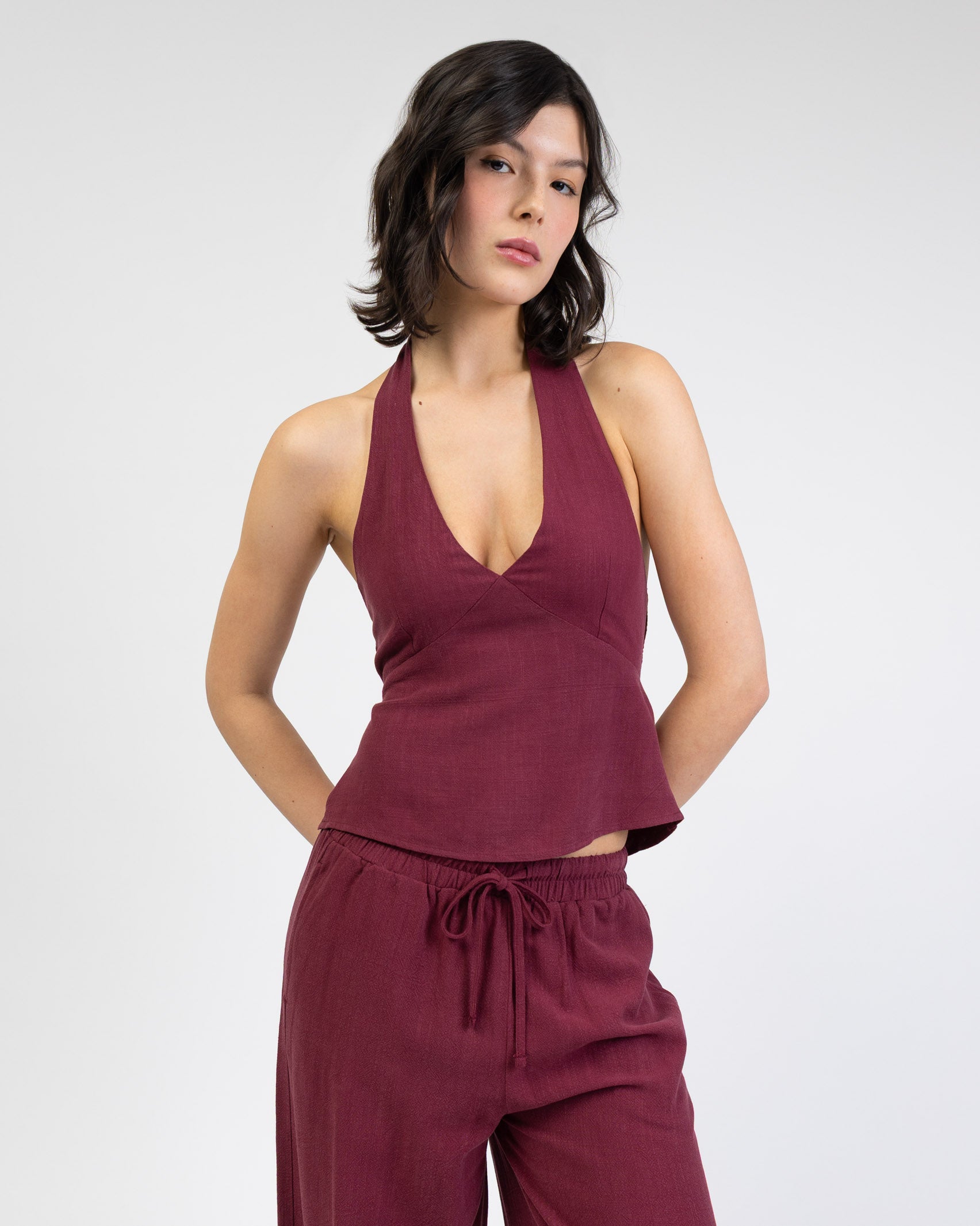 Neckholdertop aus Leinen-Mix