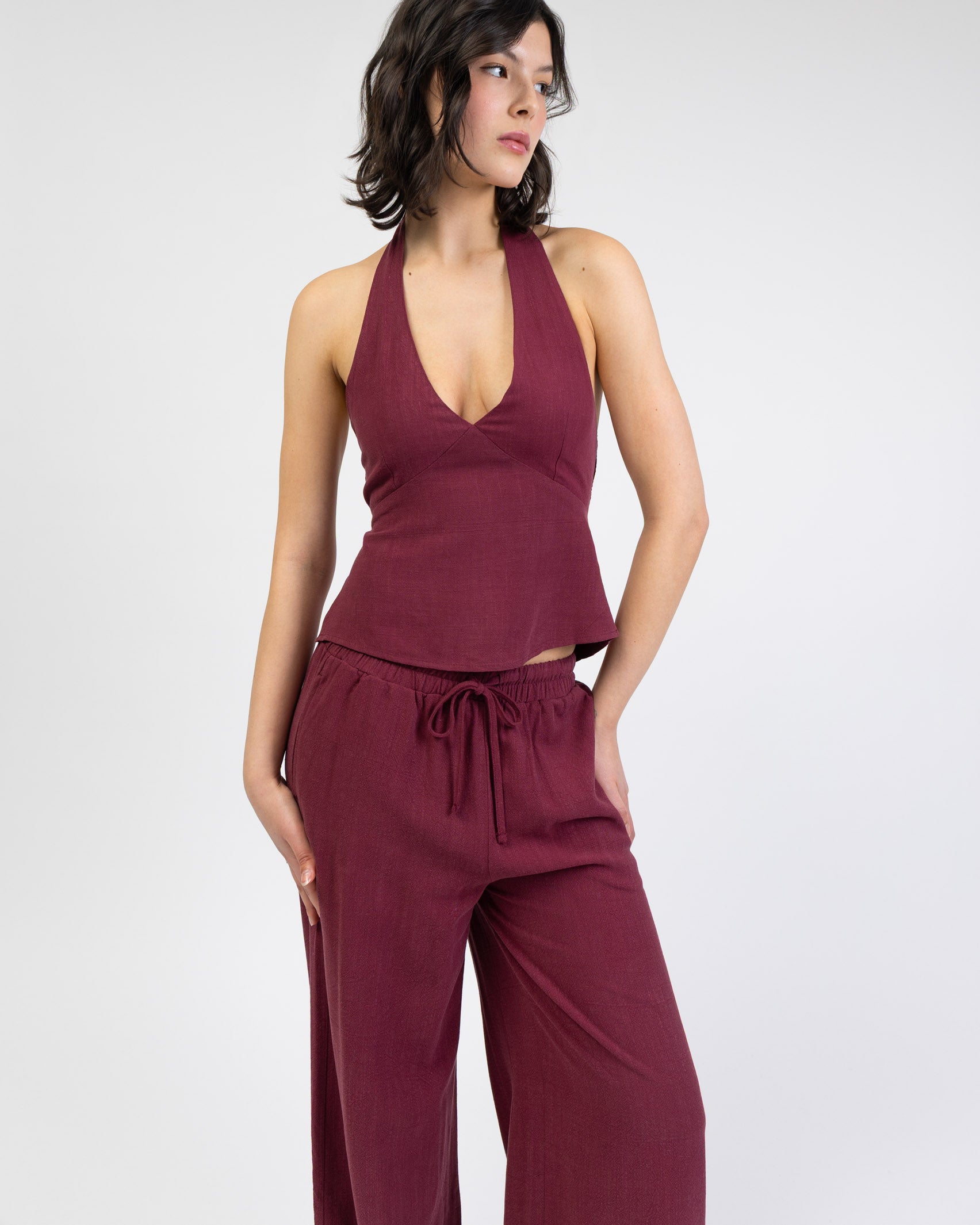 Neckholdertop aus Leinen-Mix