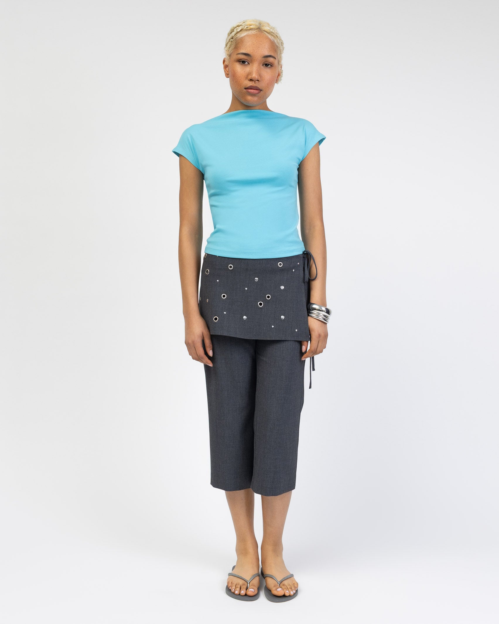 Basic Shirt mit hohem Ausschnitt