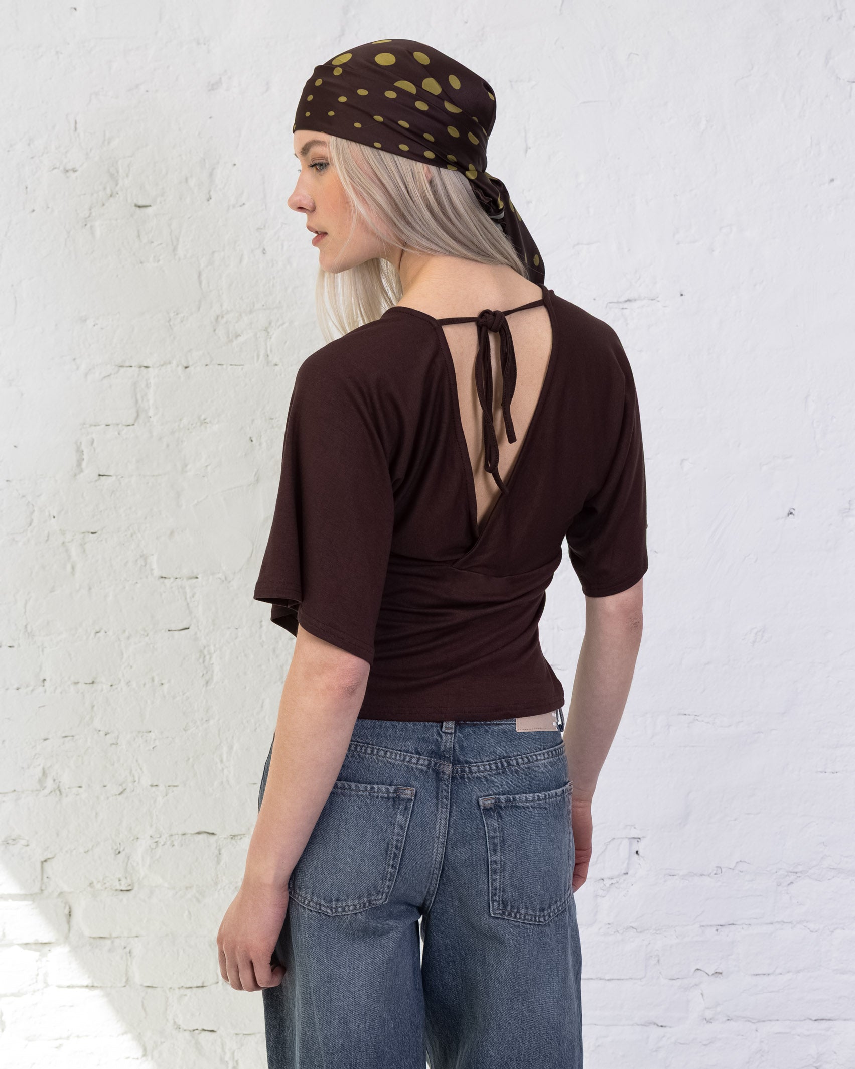 T-Shirt mit Rückendetail