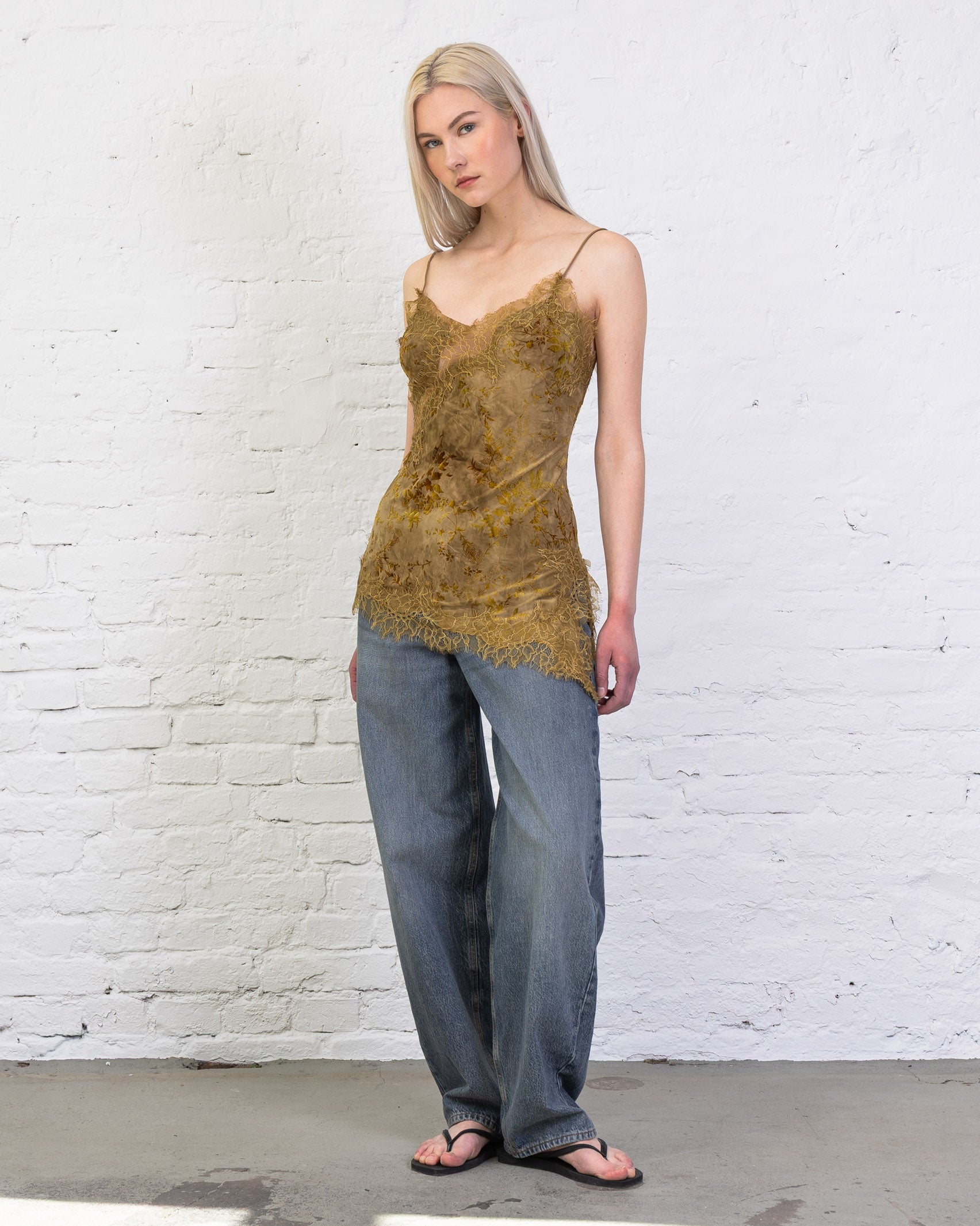 Asymmetrisches Top mit floralem Print