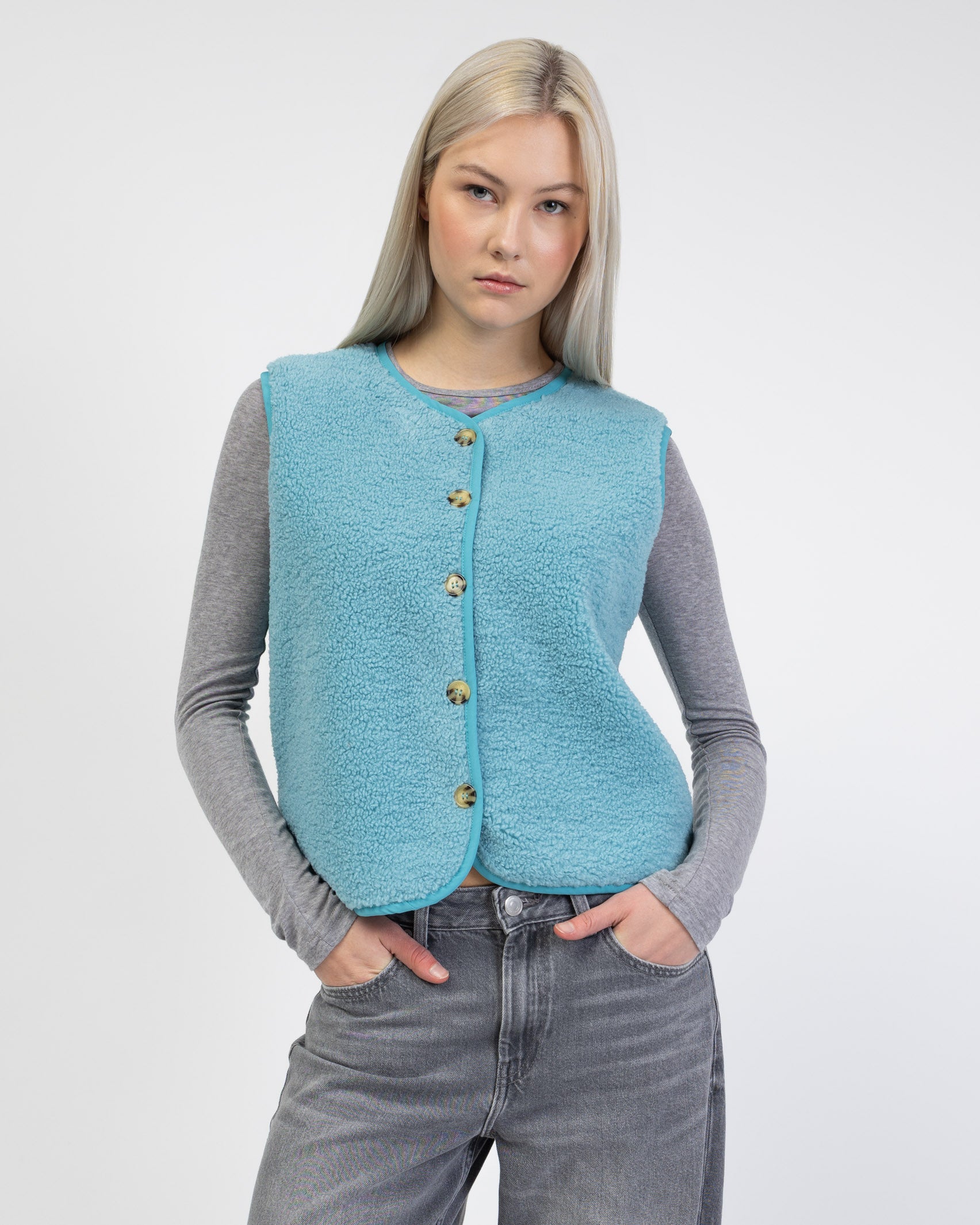 Einfarbige Teddyweste