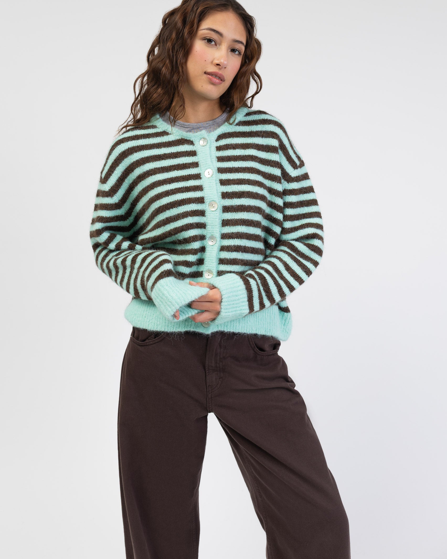 Strickjacke mit Streifen