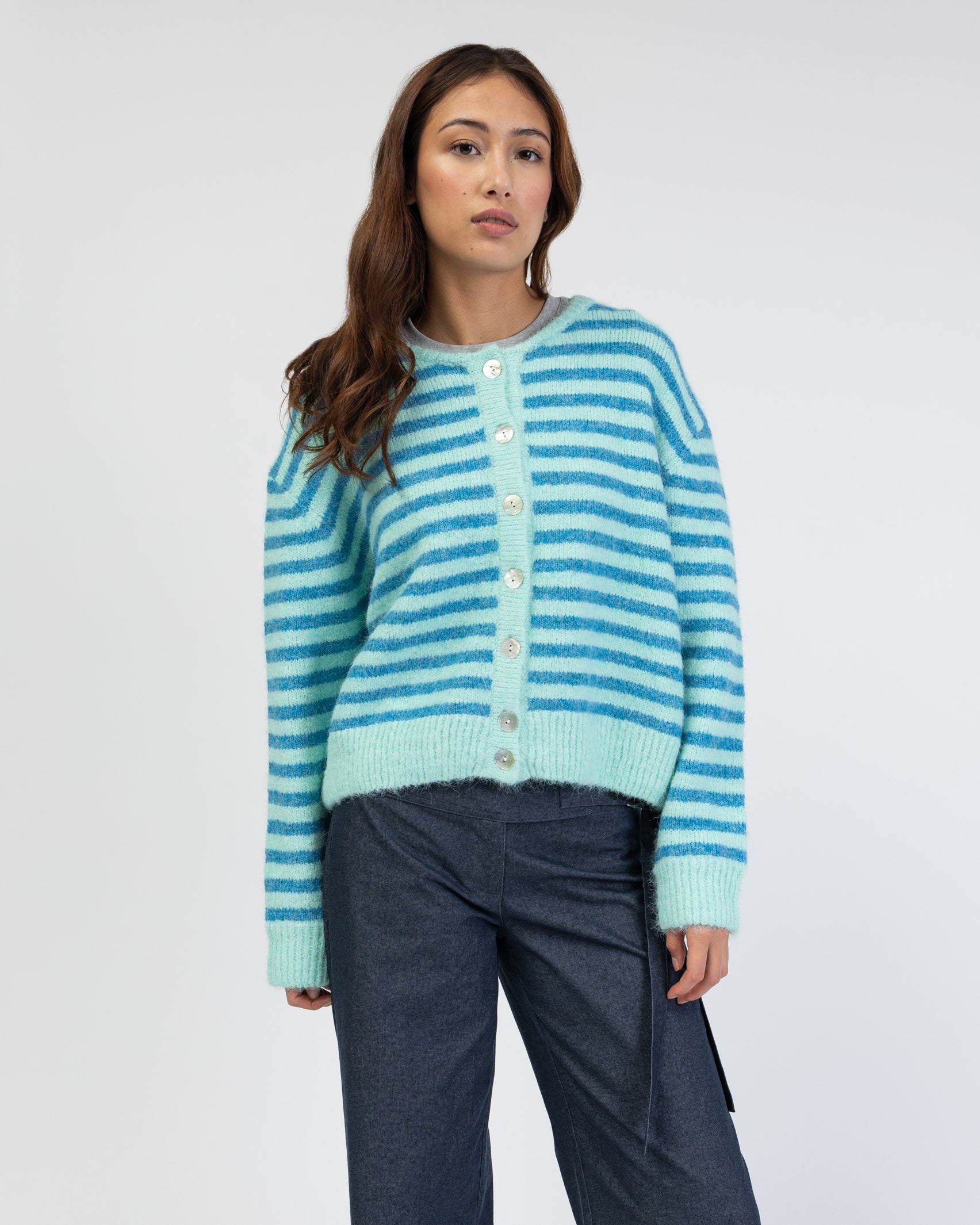 Strickjacke mit Streifen