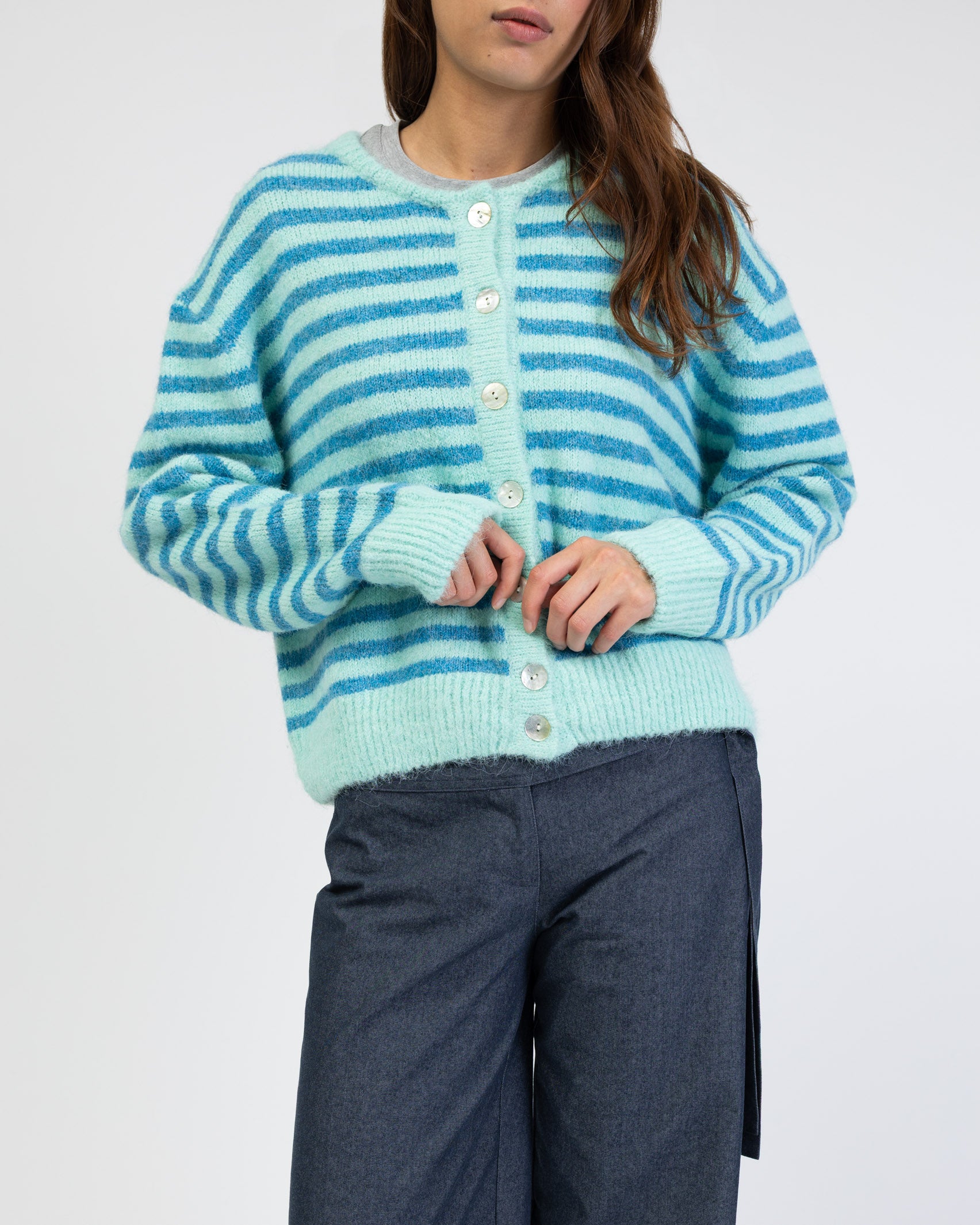 Strickjacke mit Streifen