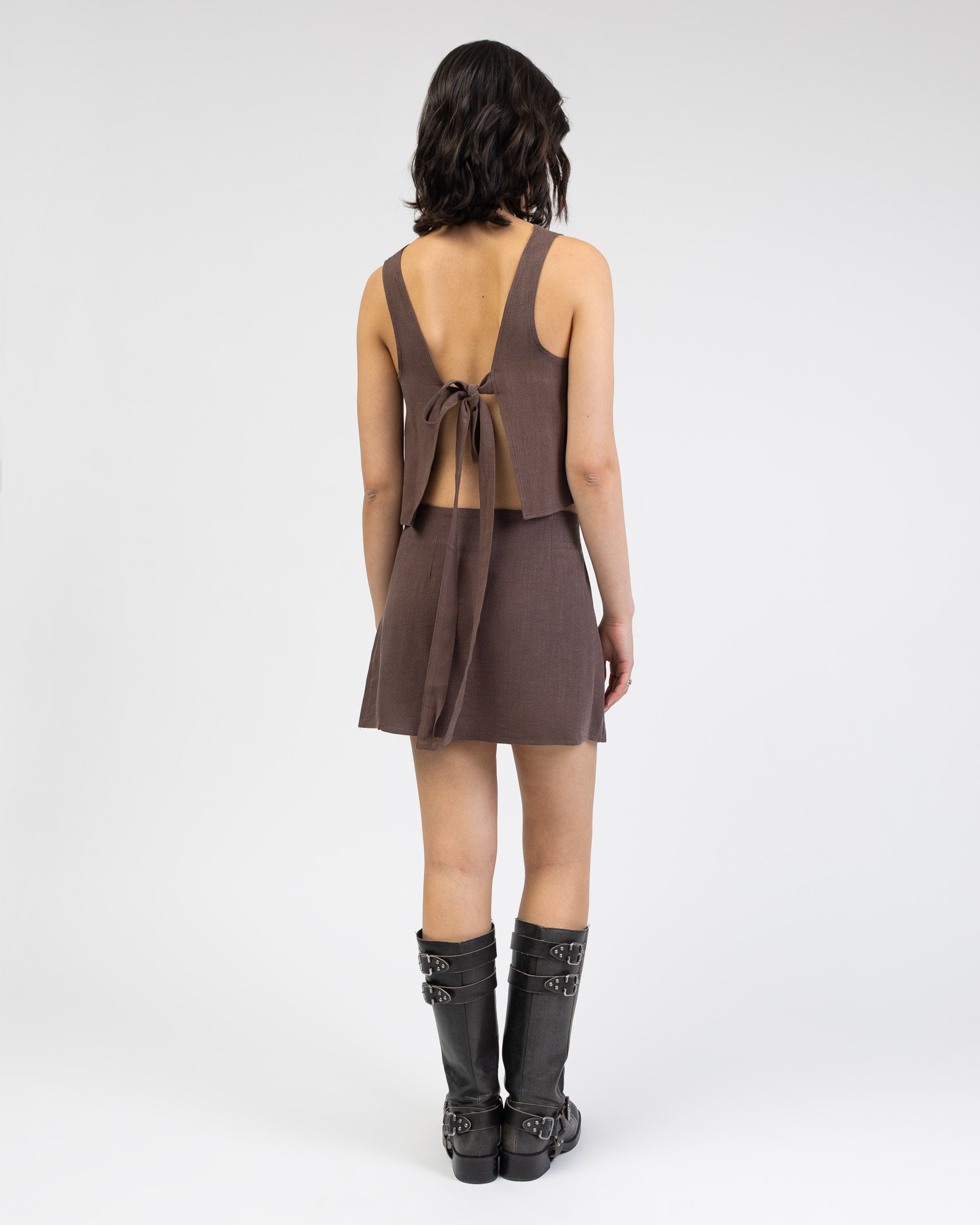 Rückenfreies Top aus Leinen-Mix