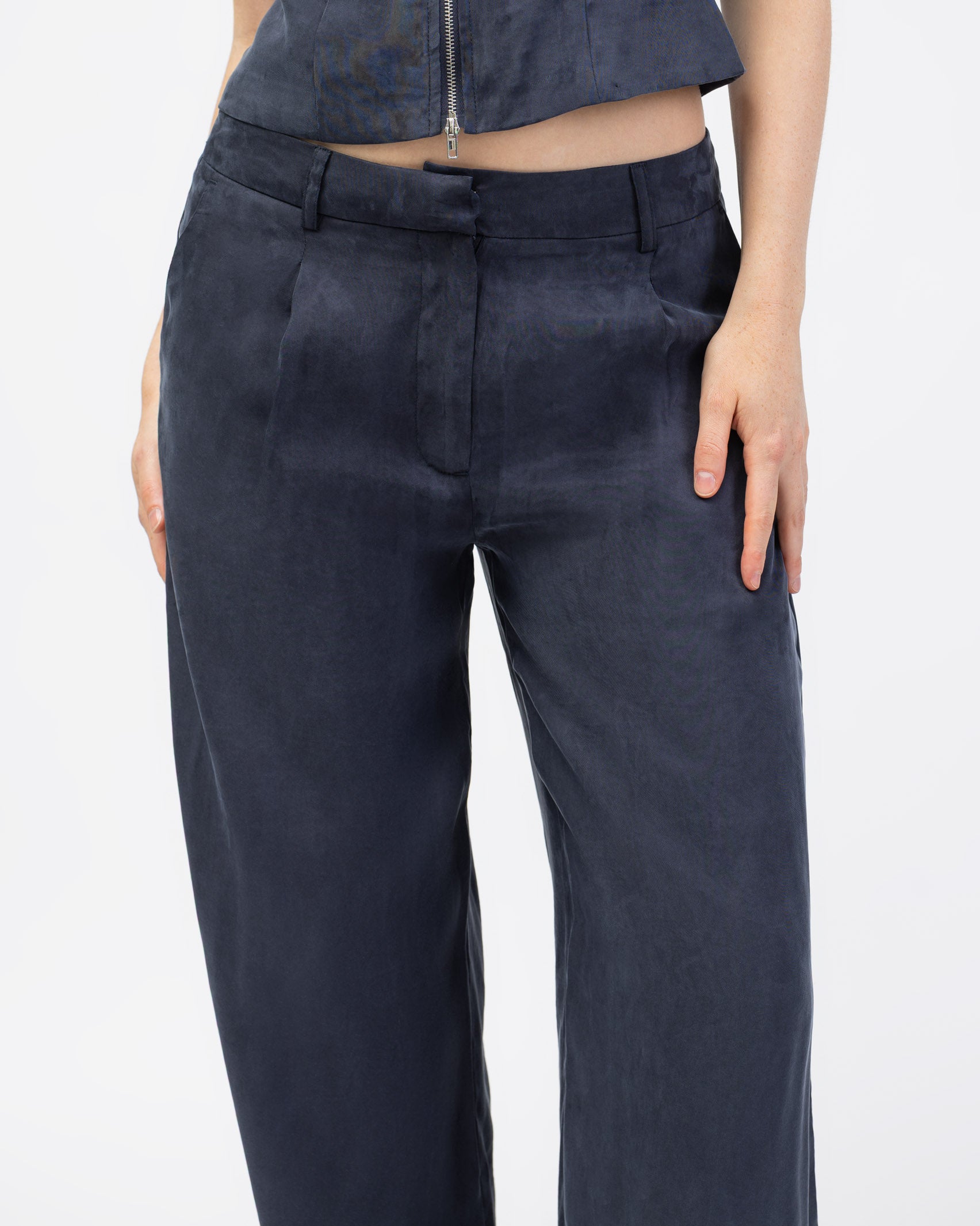 Gerade Anzughose aus glattem Material